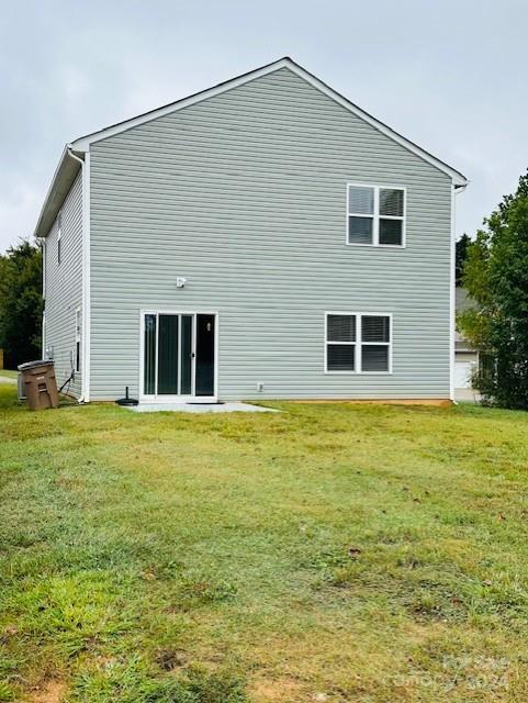 229 Lake George Drive Property Photo 4