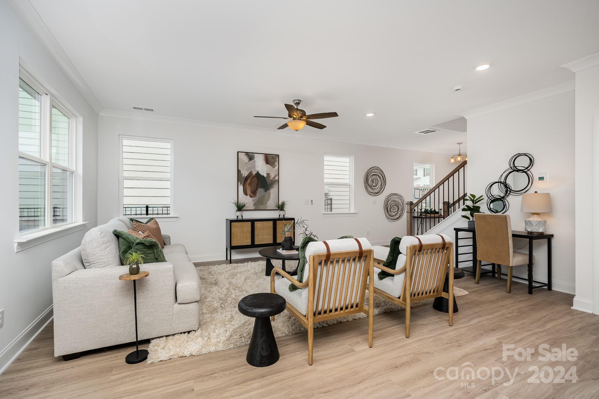 7118 Plott Road Property Photo 4