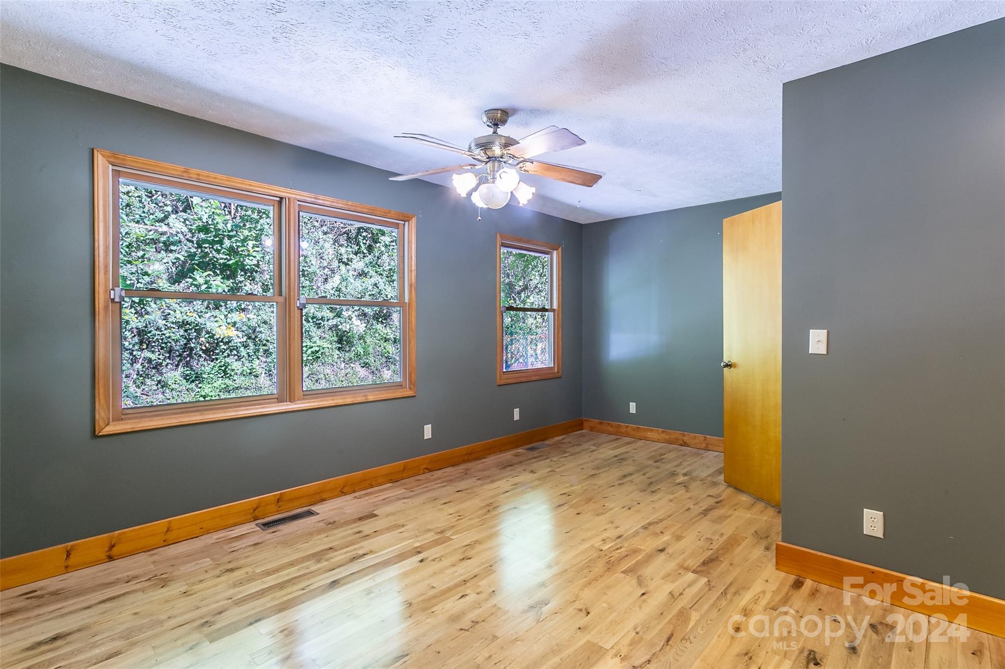 7180 Meadow Fork Road Property Photo 14