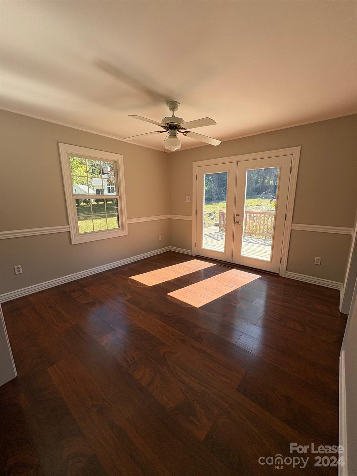 204 Grey Road Property Photo 2