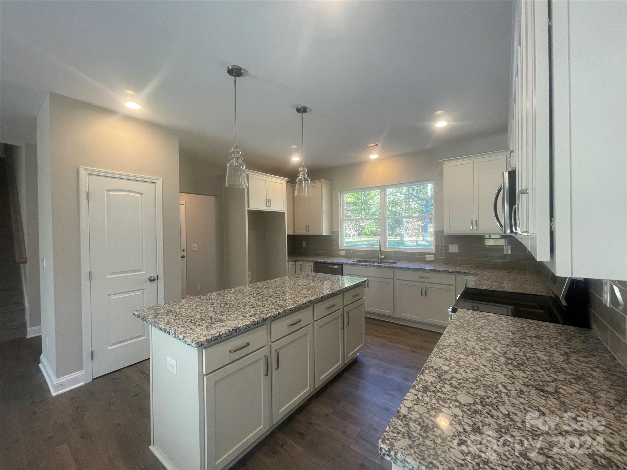 2116 Wilson Avenue Property Photo 6
