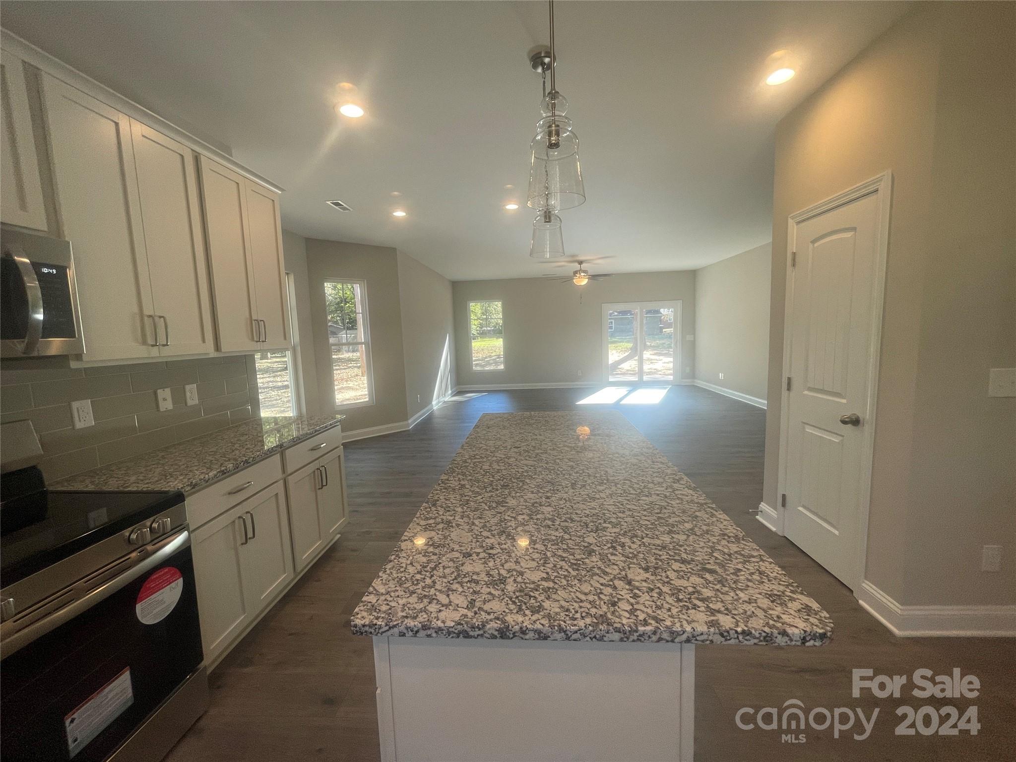 2116 Wilson Avenue Property Photo 7
