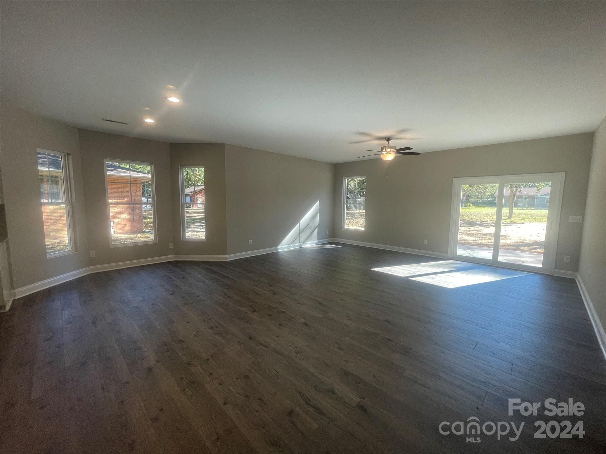 2116 Wilson Avenue Property Photo 8