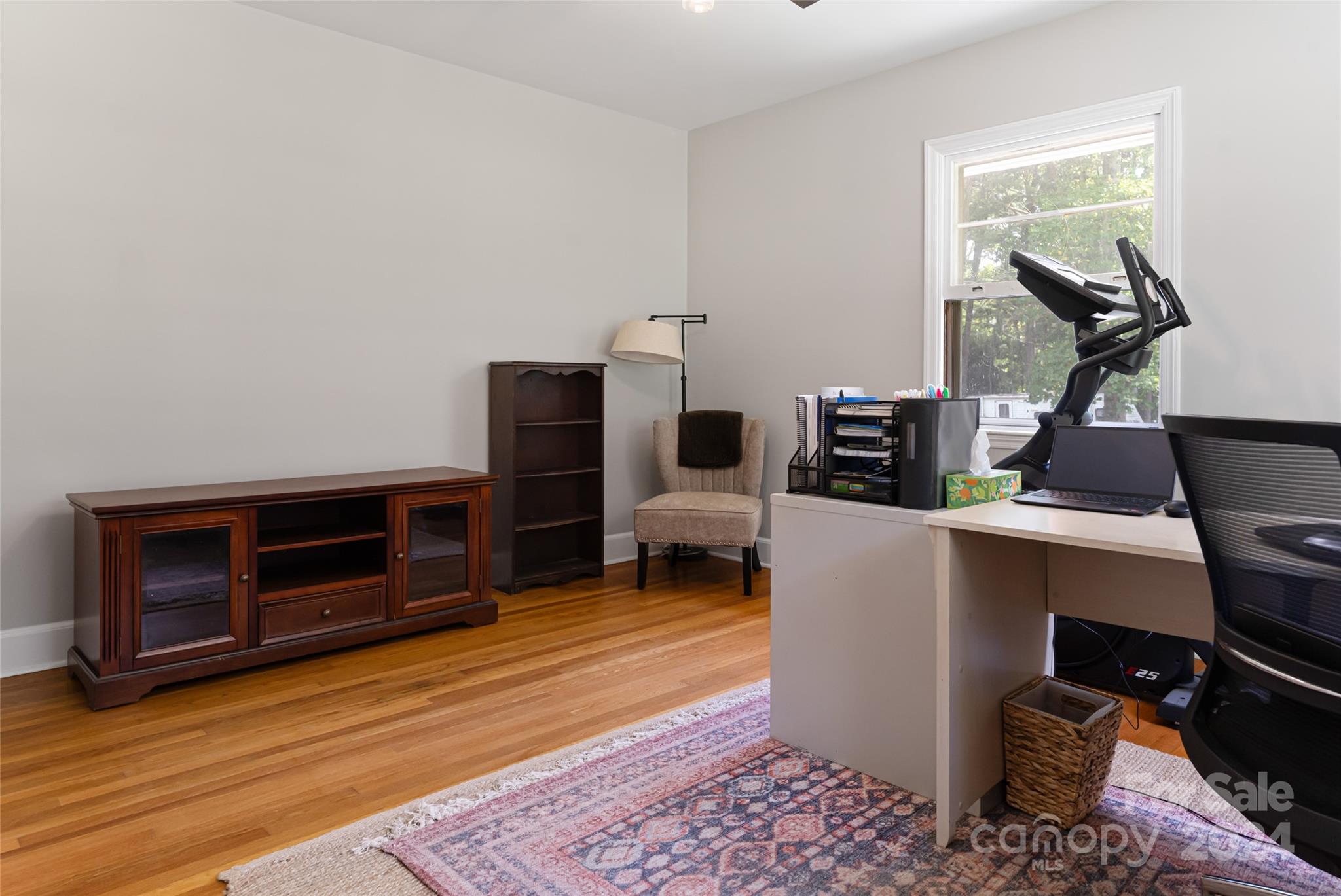 789 Hendersonville Road Property Photo 13