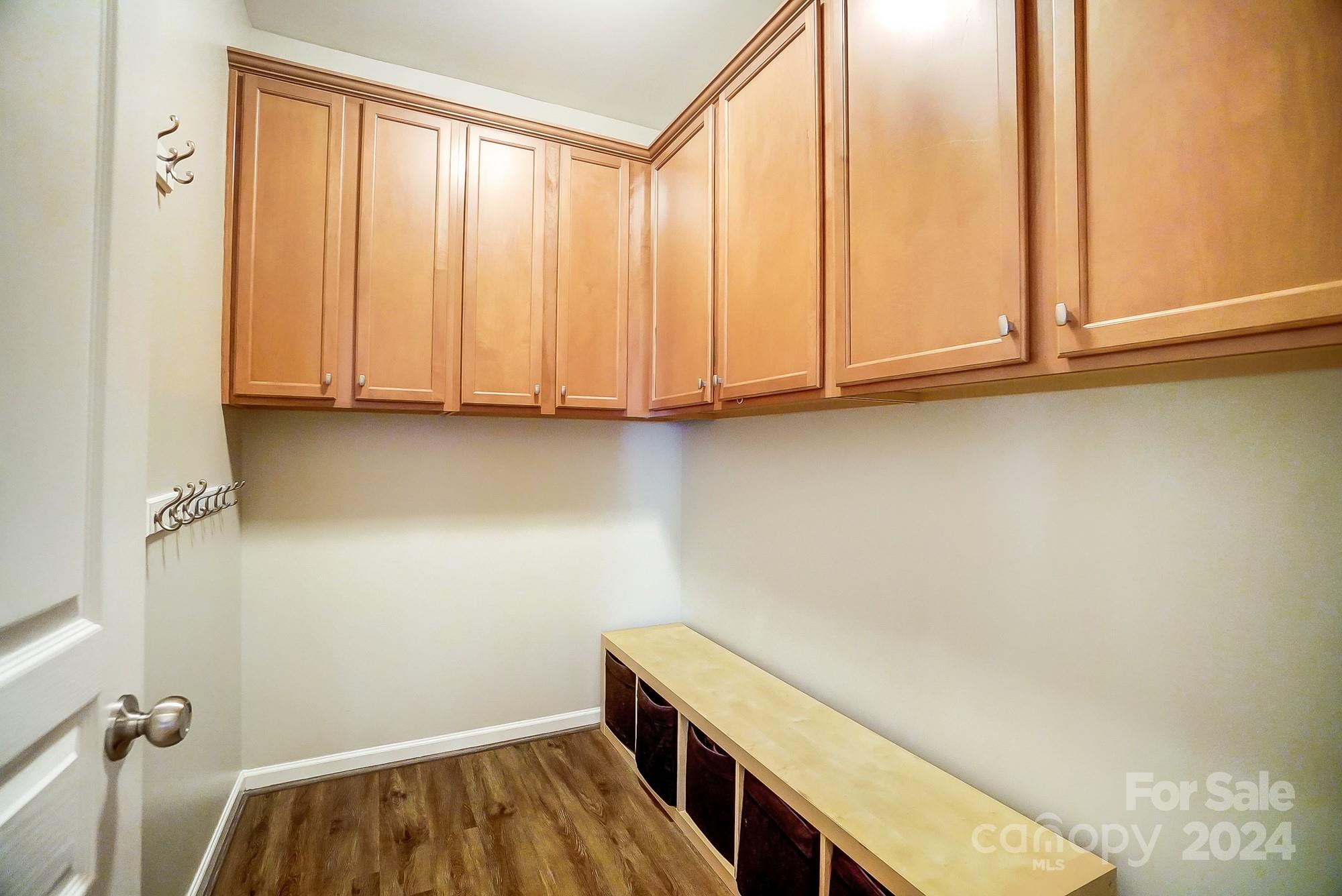 6156 Maple Leaf Avenue Property Photo 14
