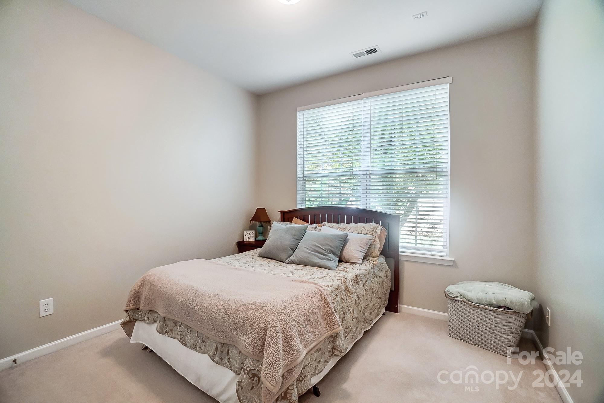 6156 Maple Leaf Avenue Property Photo 21