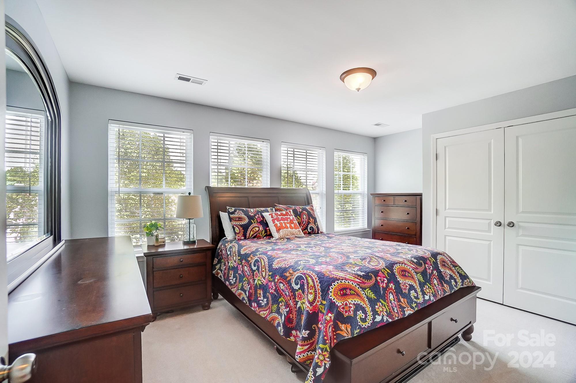 6156 Maple Leaf Avenue Property Photo 29