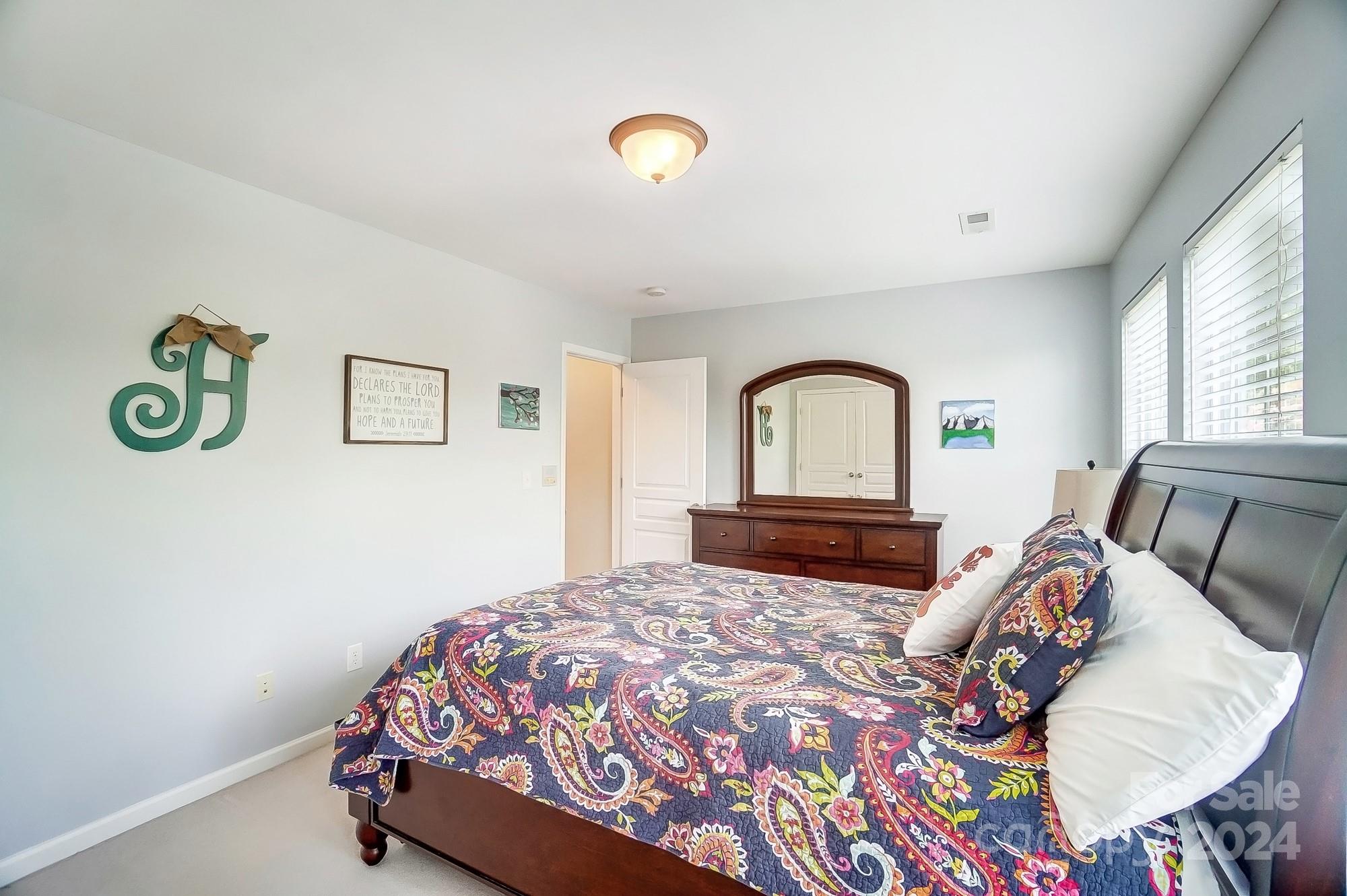 6156 Maple Leaf Avenue Property Photo 30