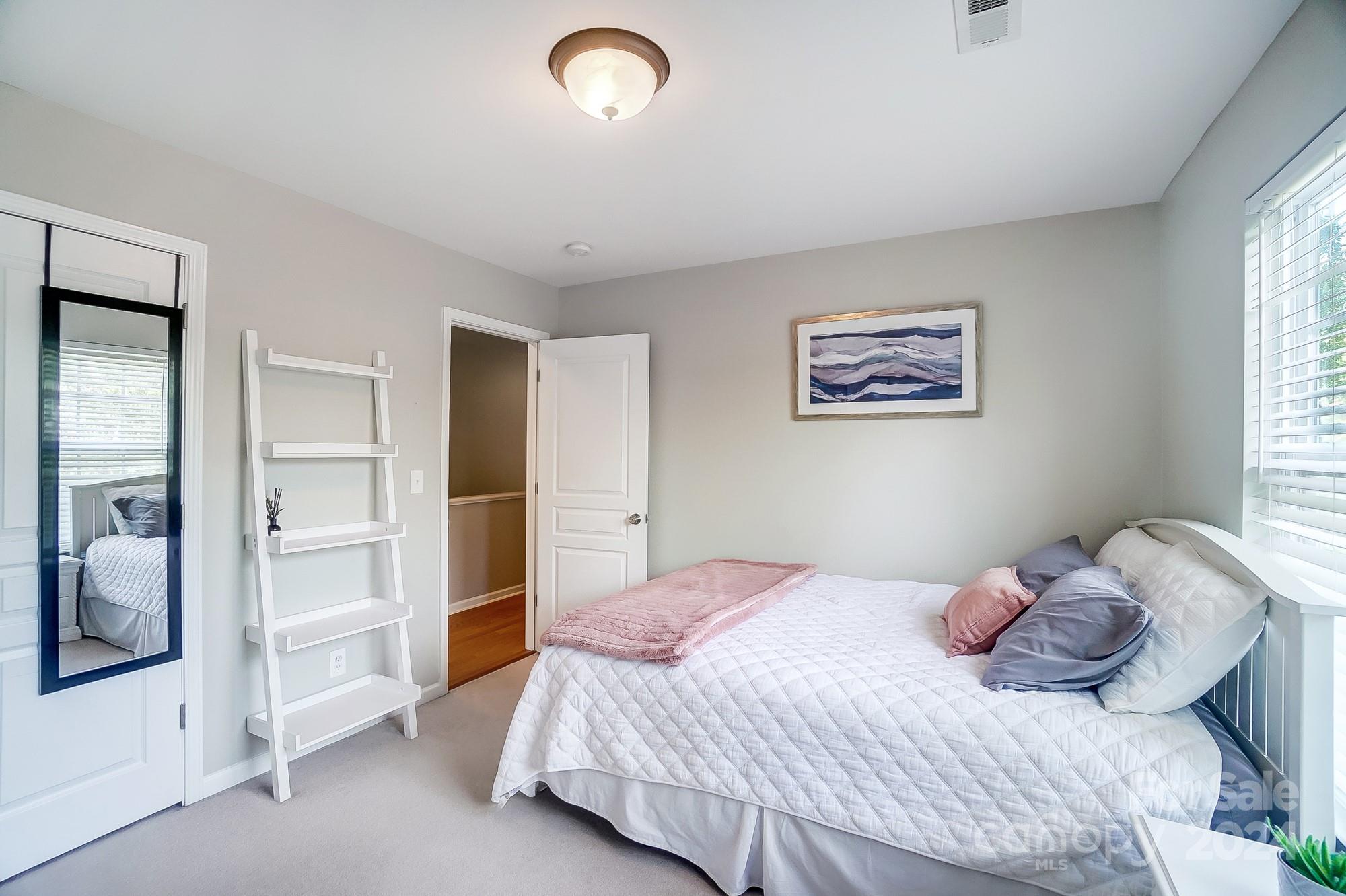 6156 Maple Leaf Avenue Property Photo 33