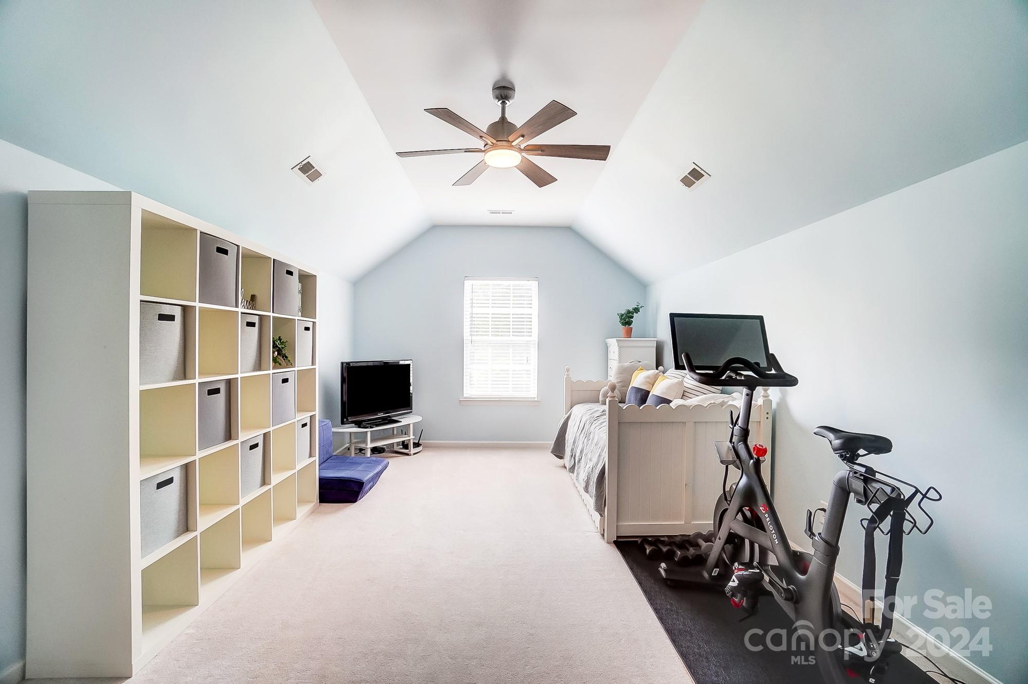 6156 Maple Leaf Avenue Property Photo 35