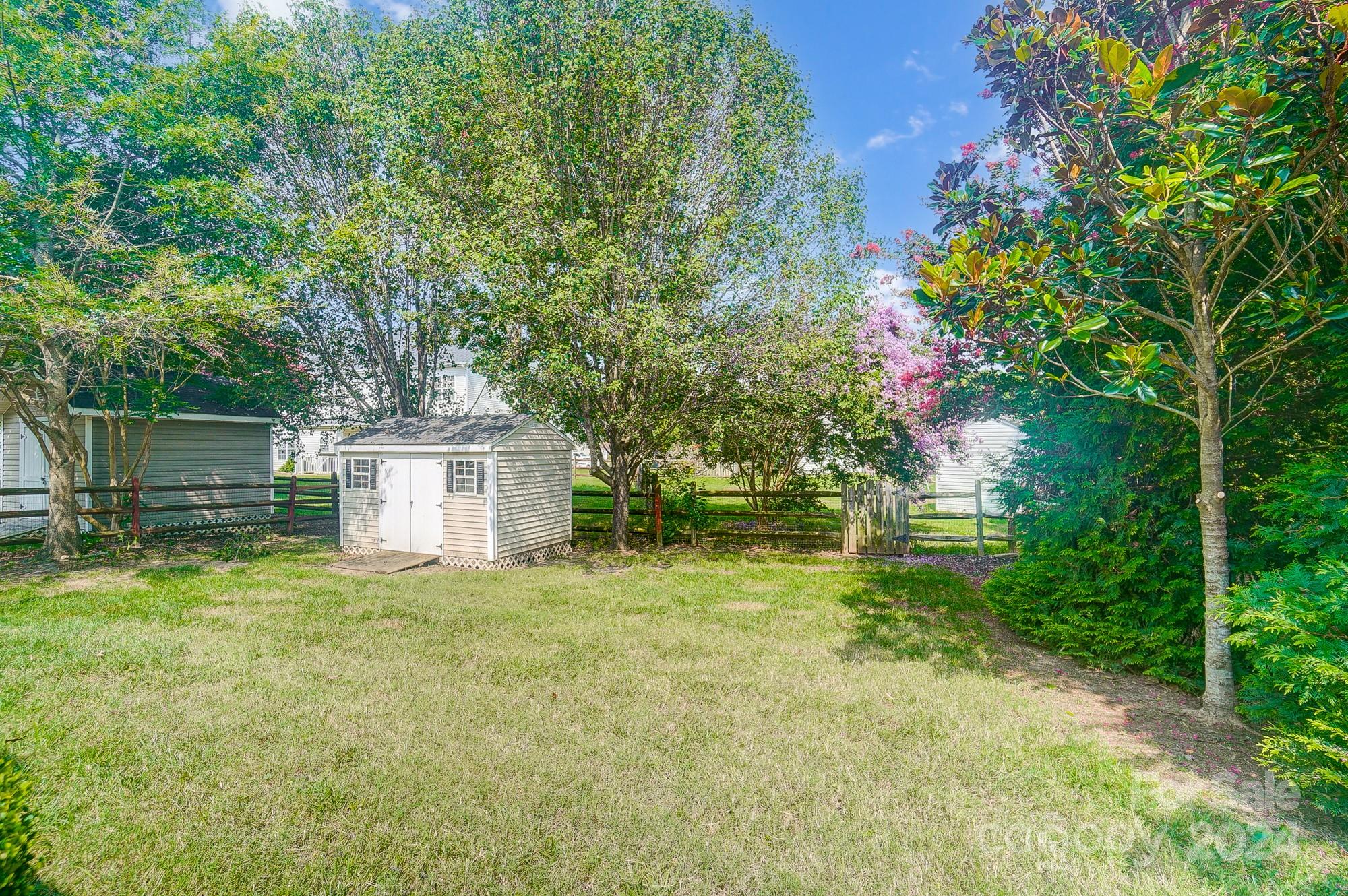 6156 Maple Leaf Avenue Property Photo 41