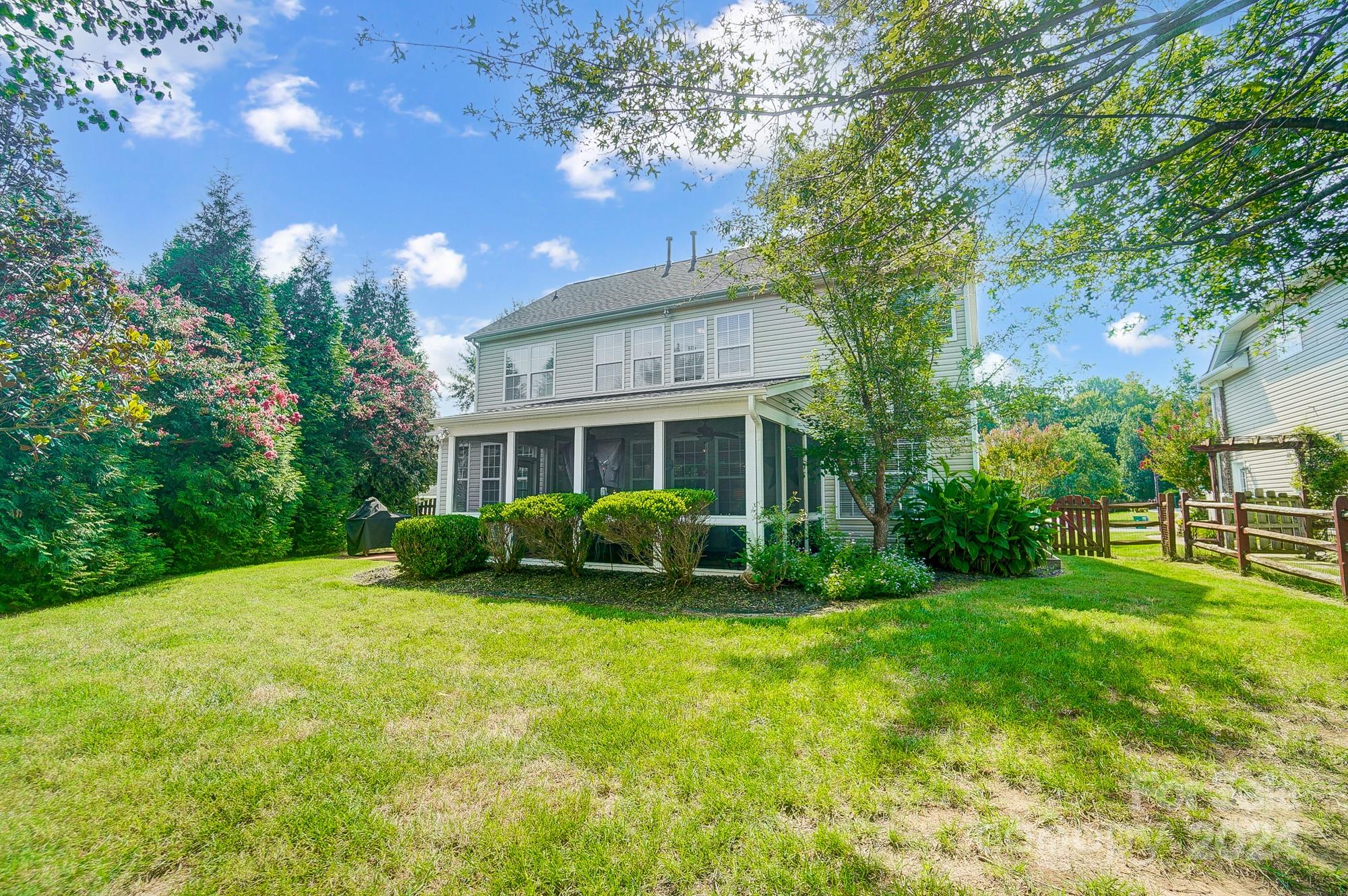 6156 Maple Leaf Avenue Property Photo 44