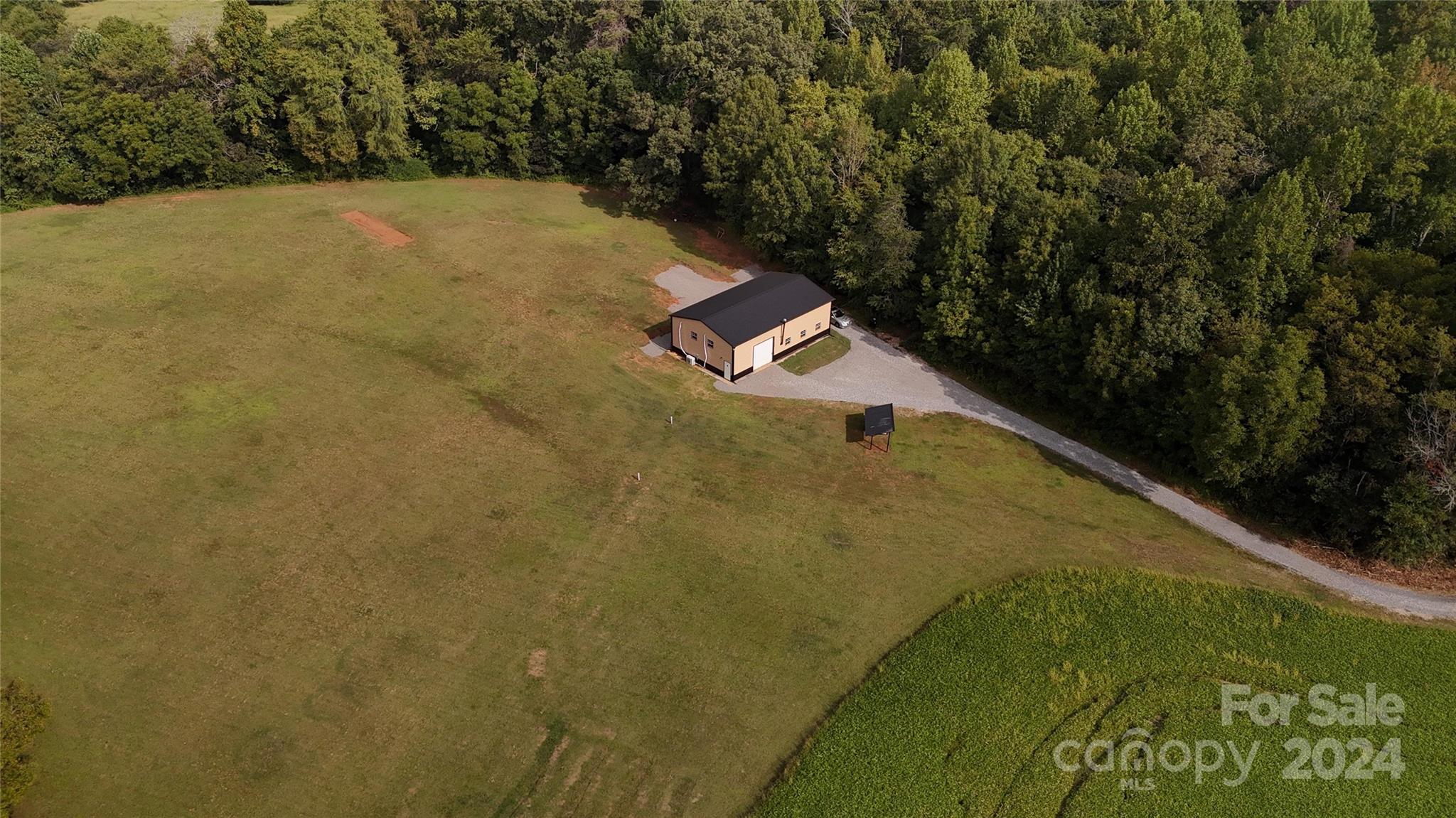 290 Mt Vernon Road Property Photo 2