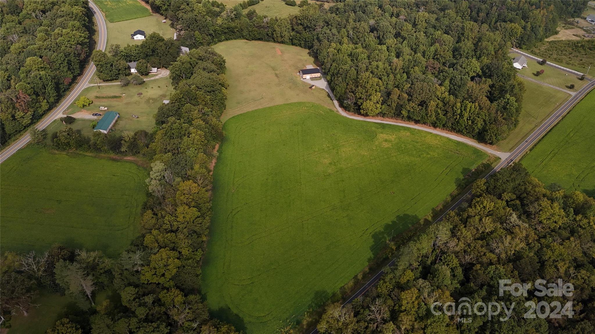 290 Mt Vernon Road Property Photo 3