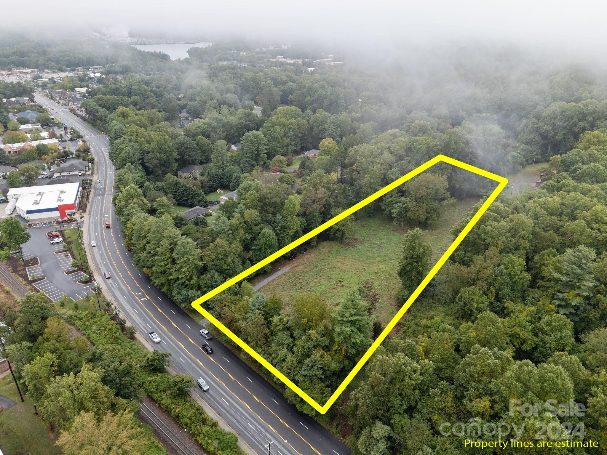 1945 Hendersonville Road Property Photo