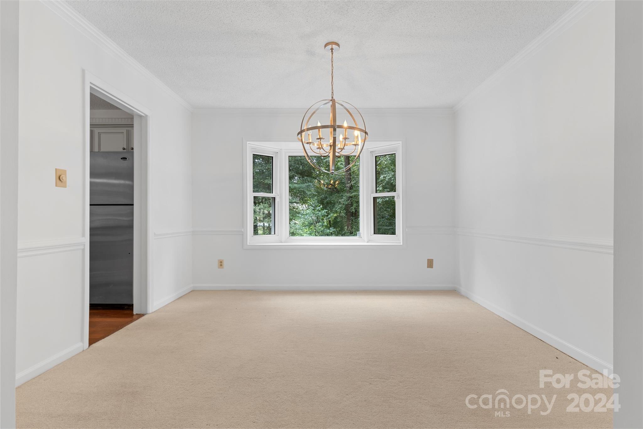 923 Somersby Lane Property Photo 7