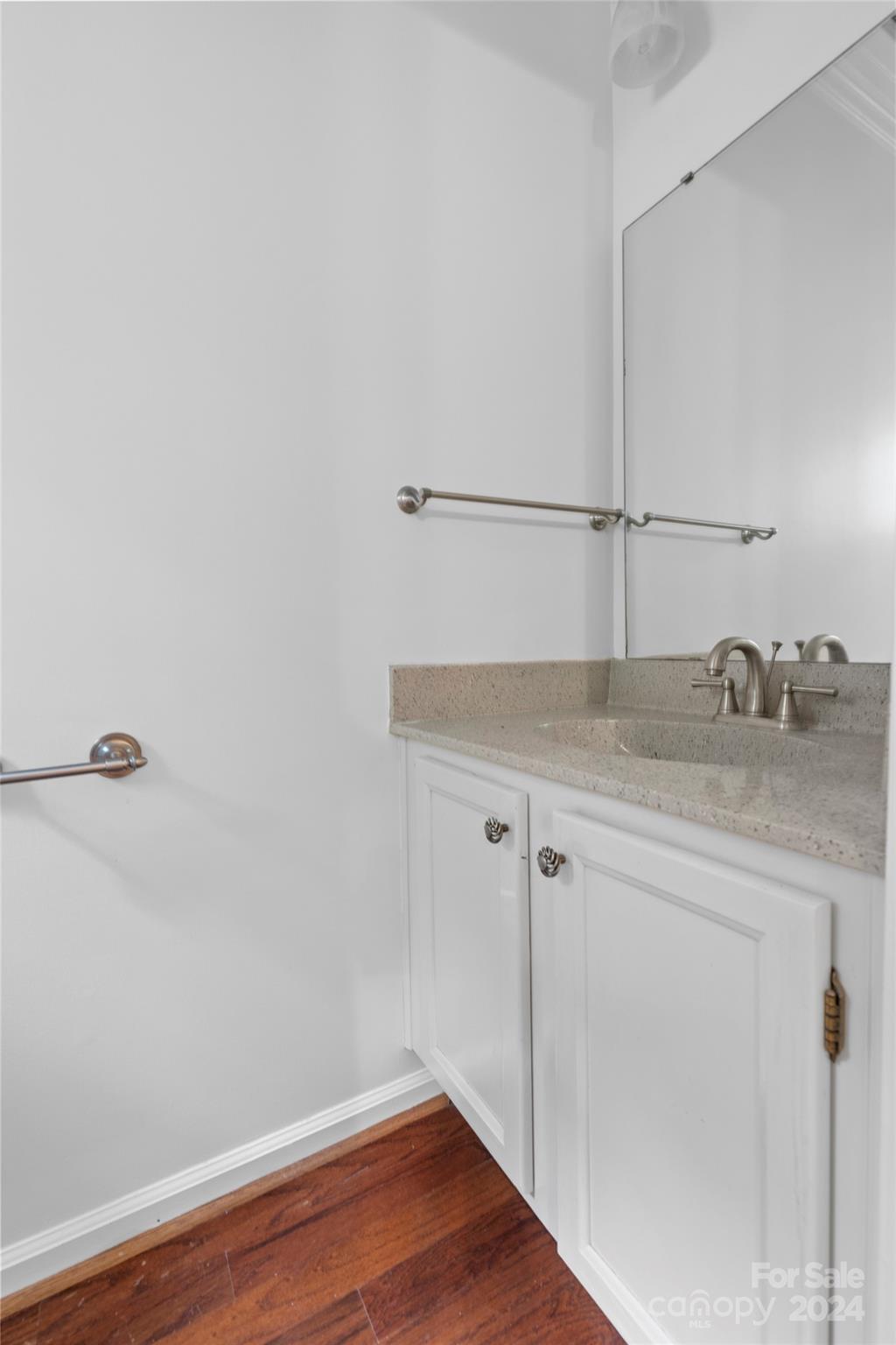 923 Somersby Lane Property Photo 15