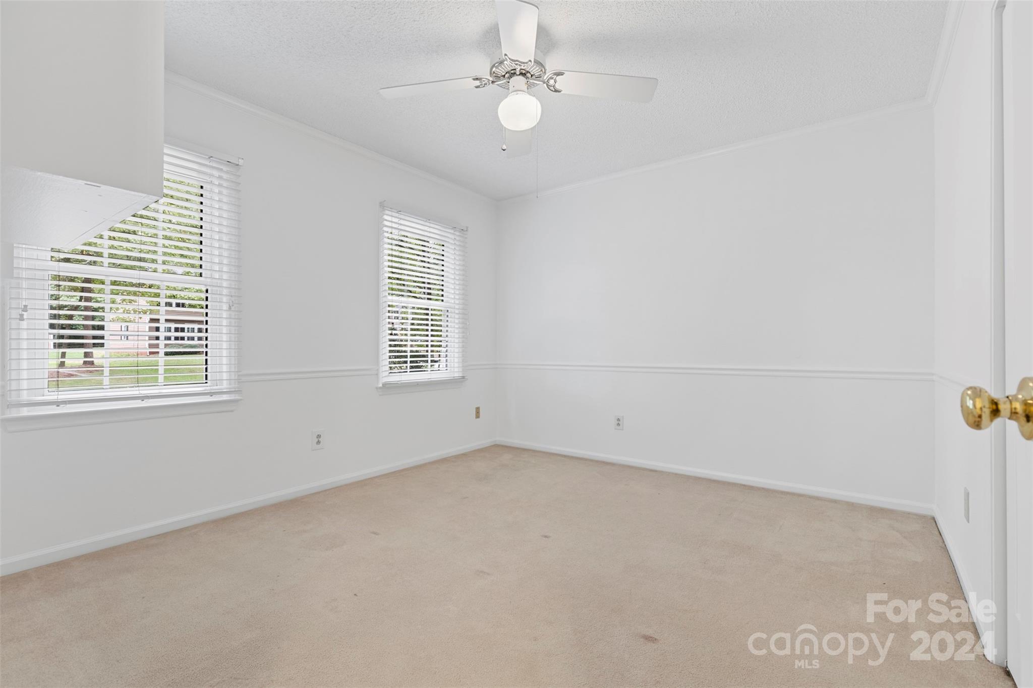923 Somersby Lane Property Photo 19