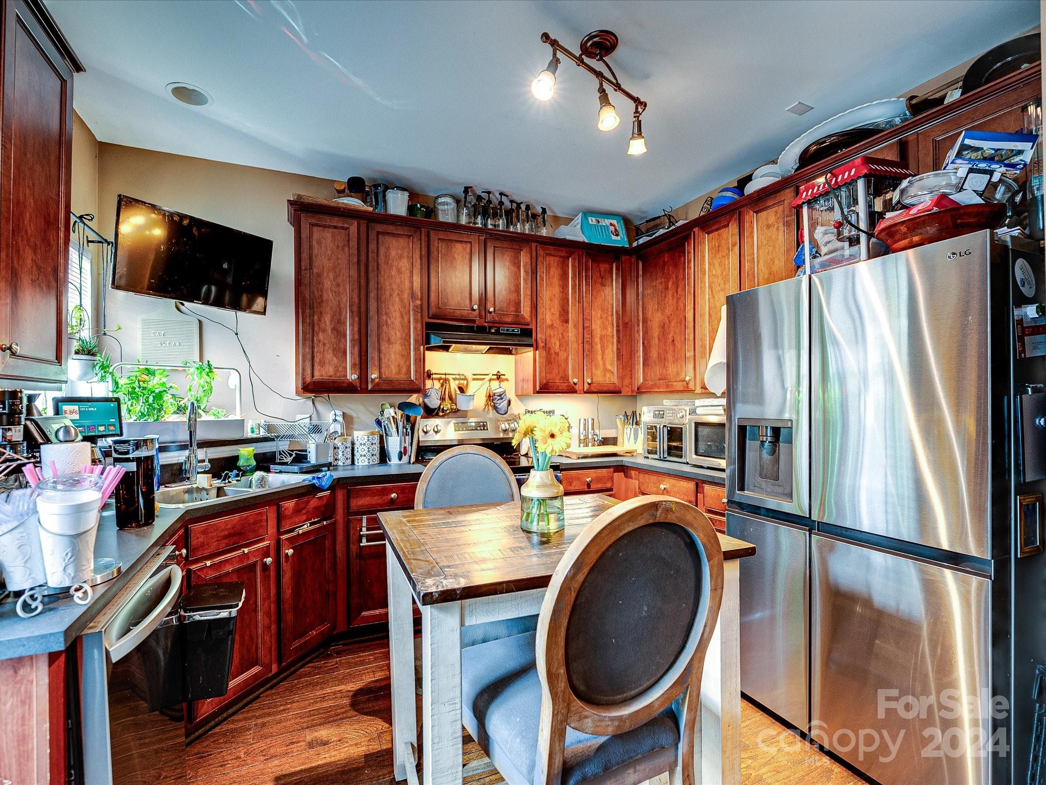3005 Golden Dale Lane Property Photo 10