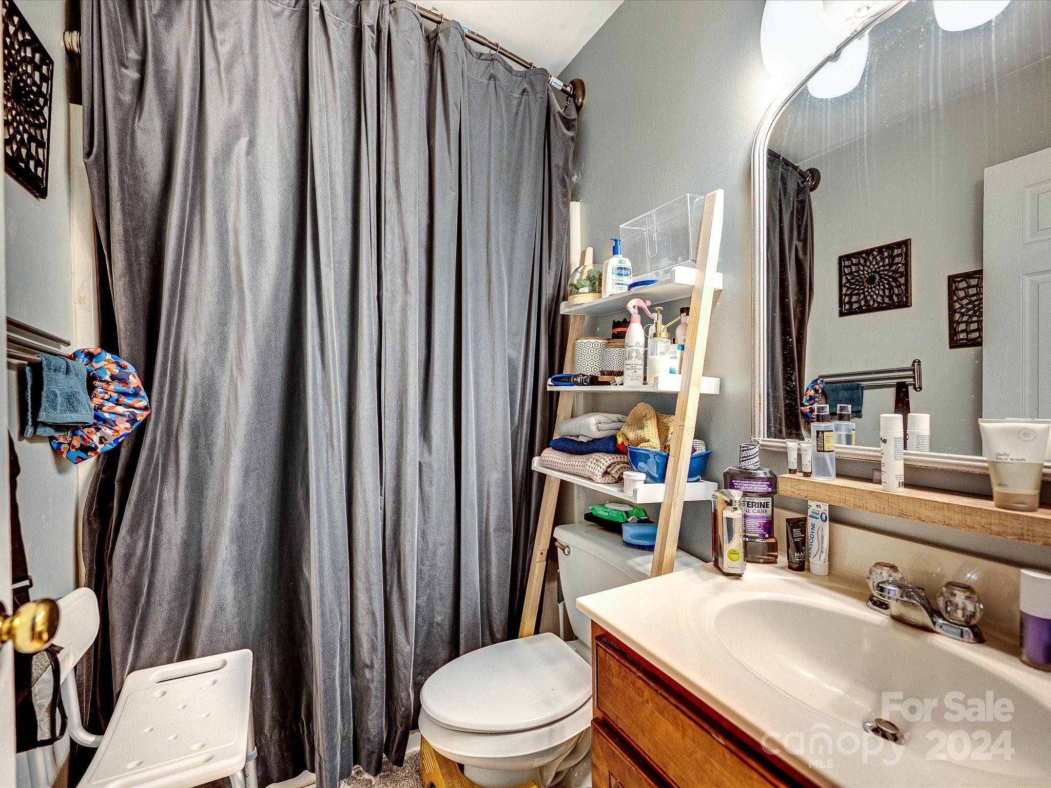 3005 Golden Dale Lane Property Photo 14