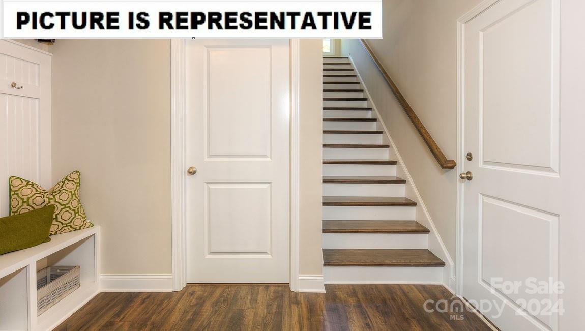 117 Sari Street Property Photo 2