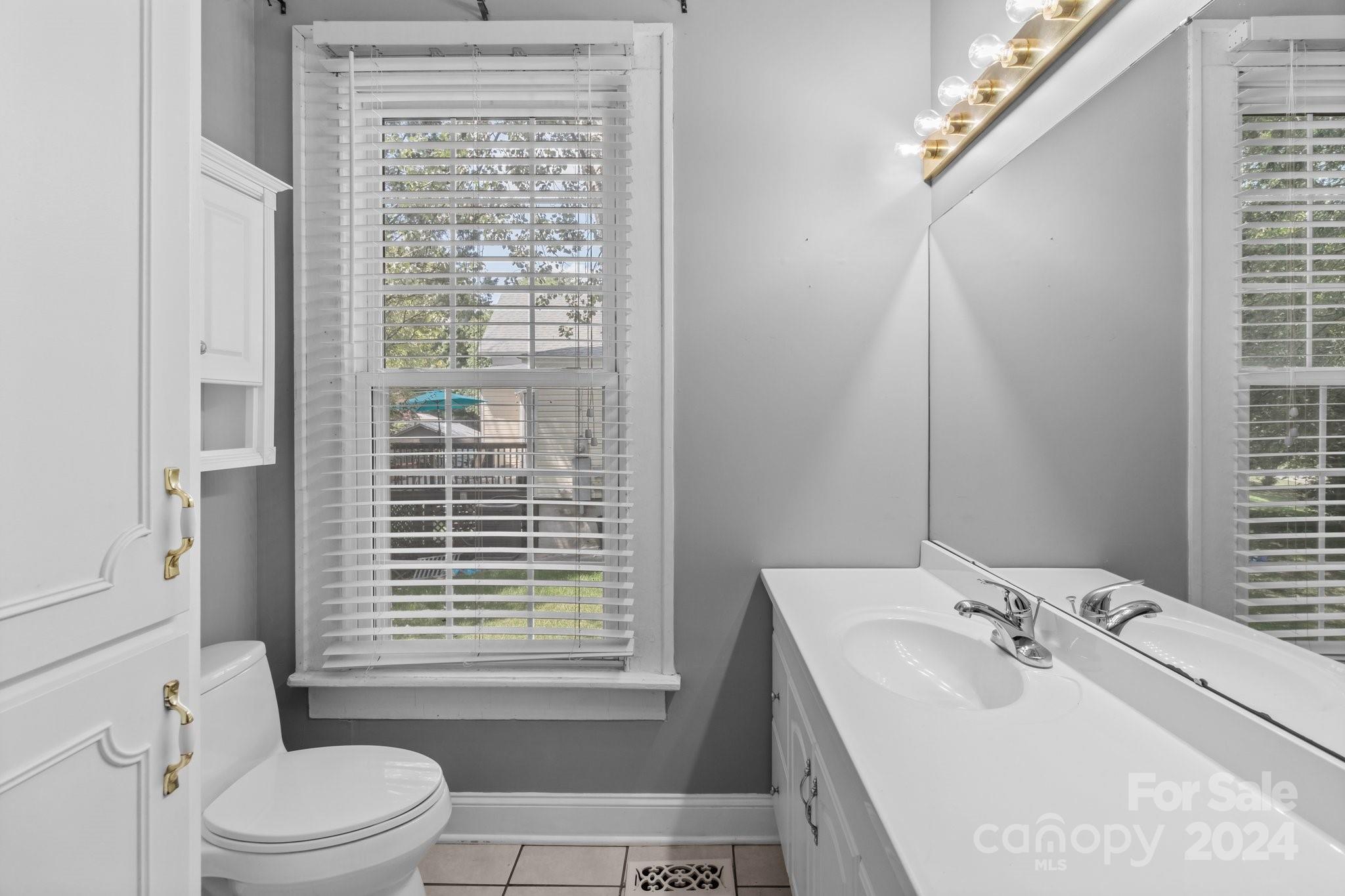 405 7th Street Property Photo 24