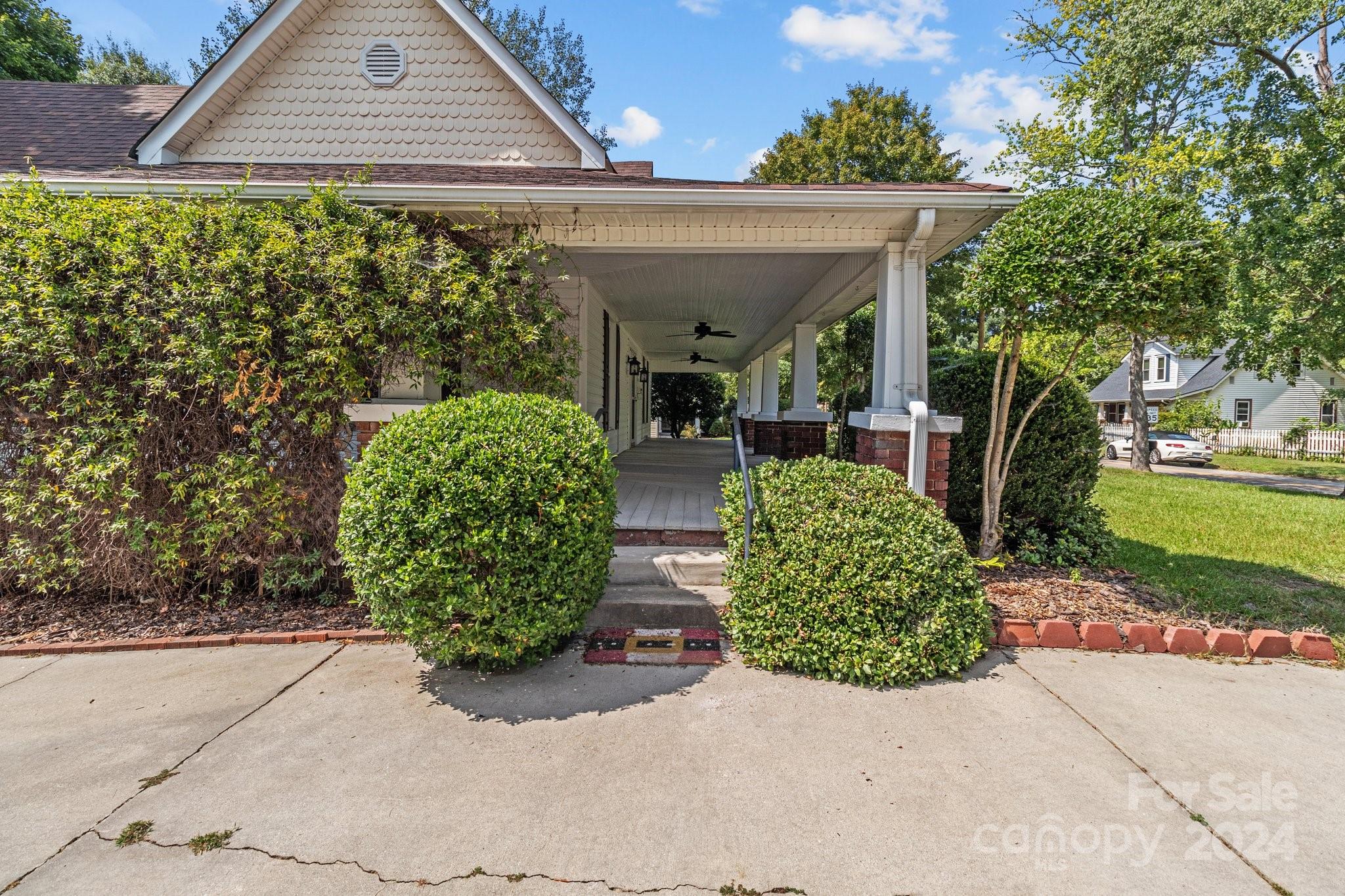 405 7th Street Property Photo 28