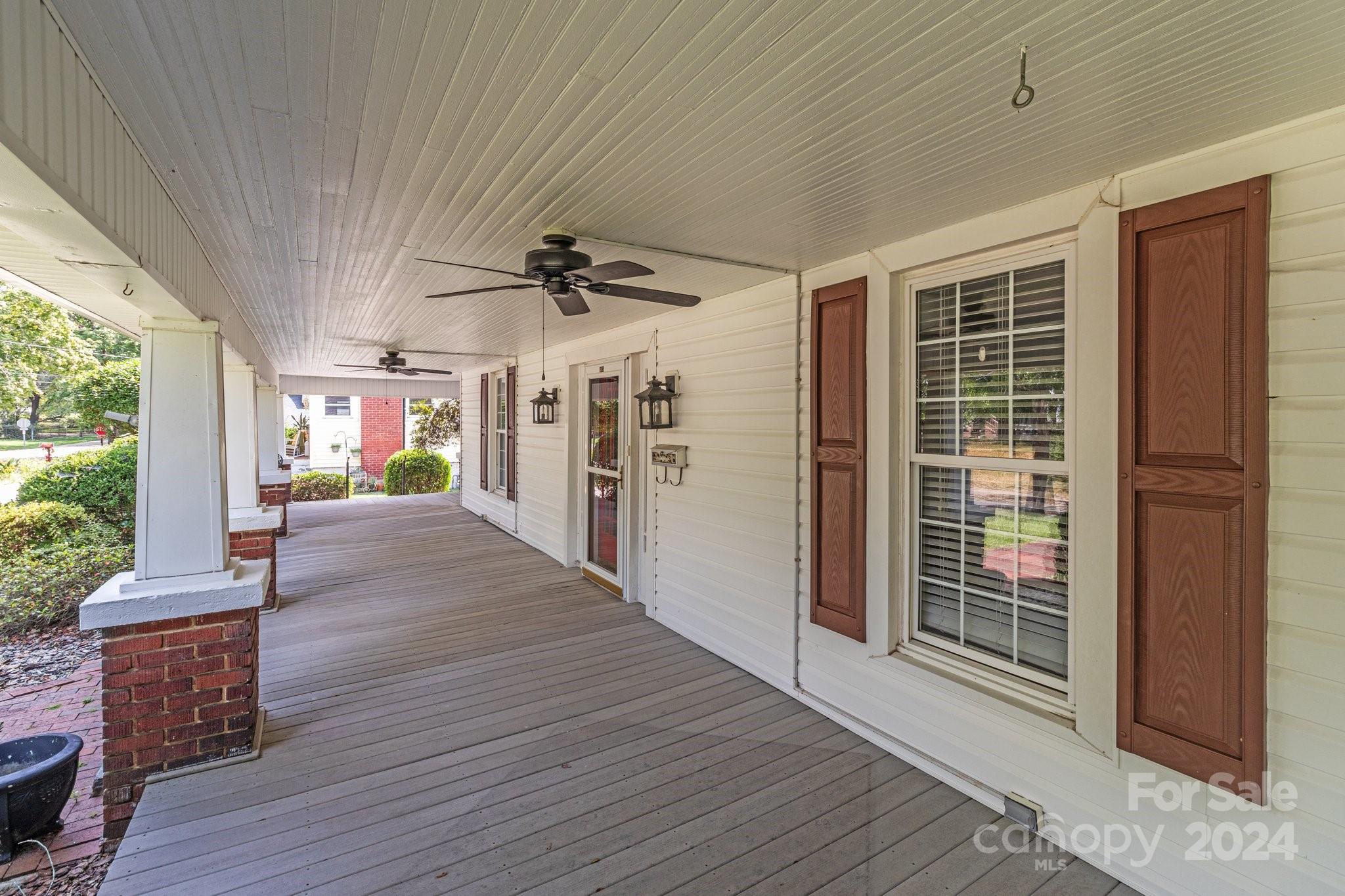 405 7th Street Property Photo 30