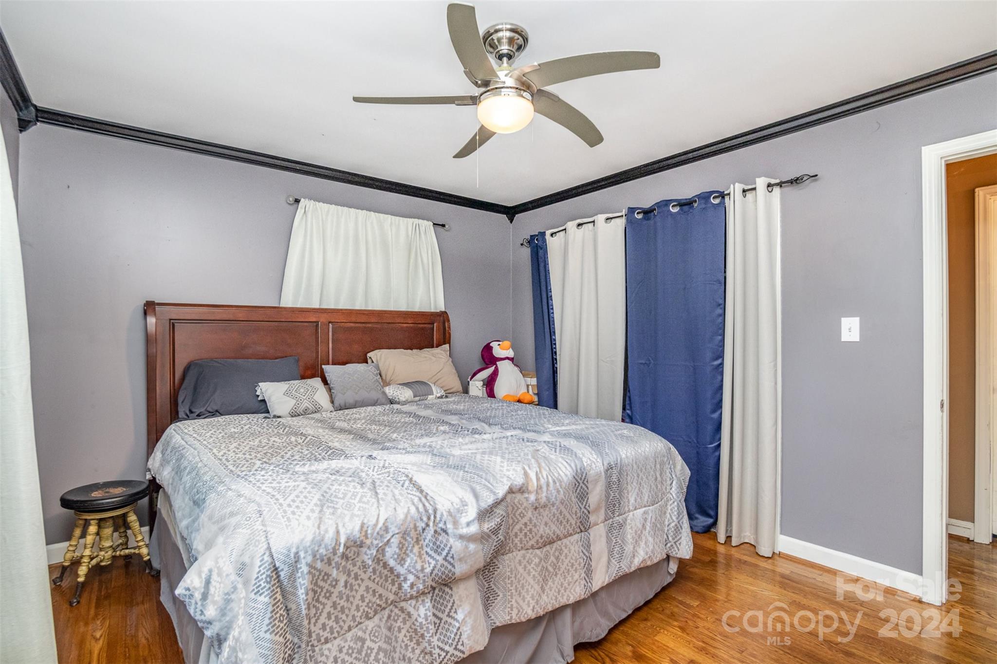210 Pinkney Road Property Photo 23