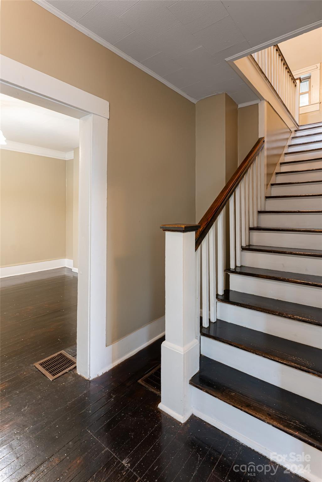 22 Pine Grove Avenue Property Photo 13