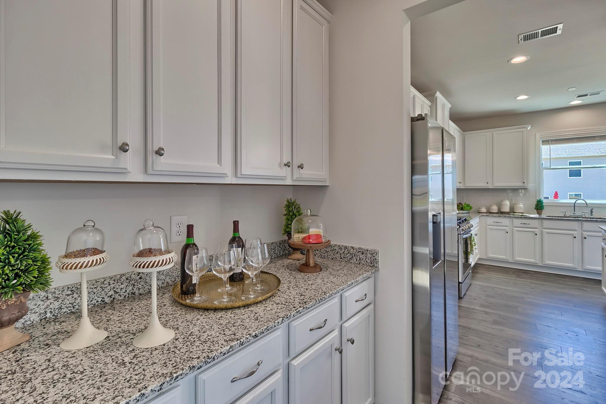311 Coronado Avenue 62 Property Photo 8