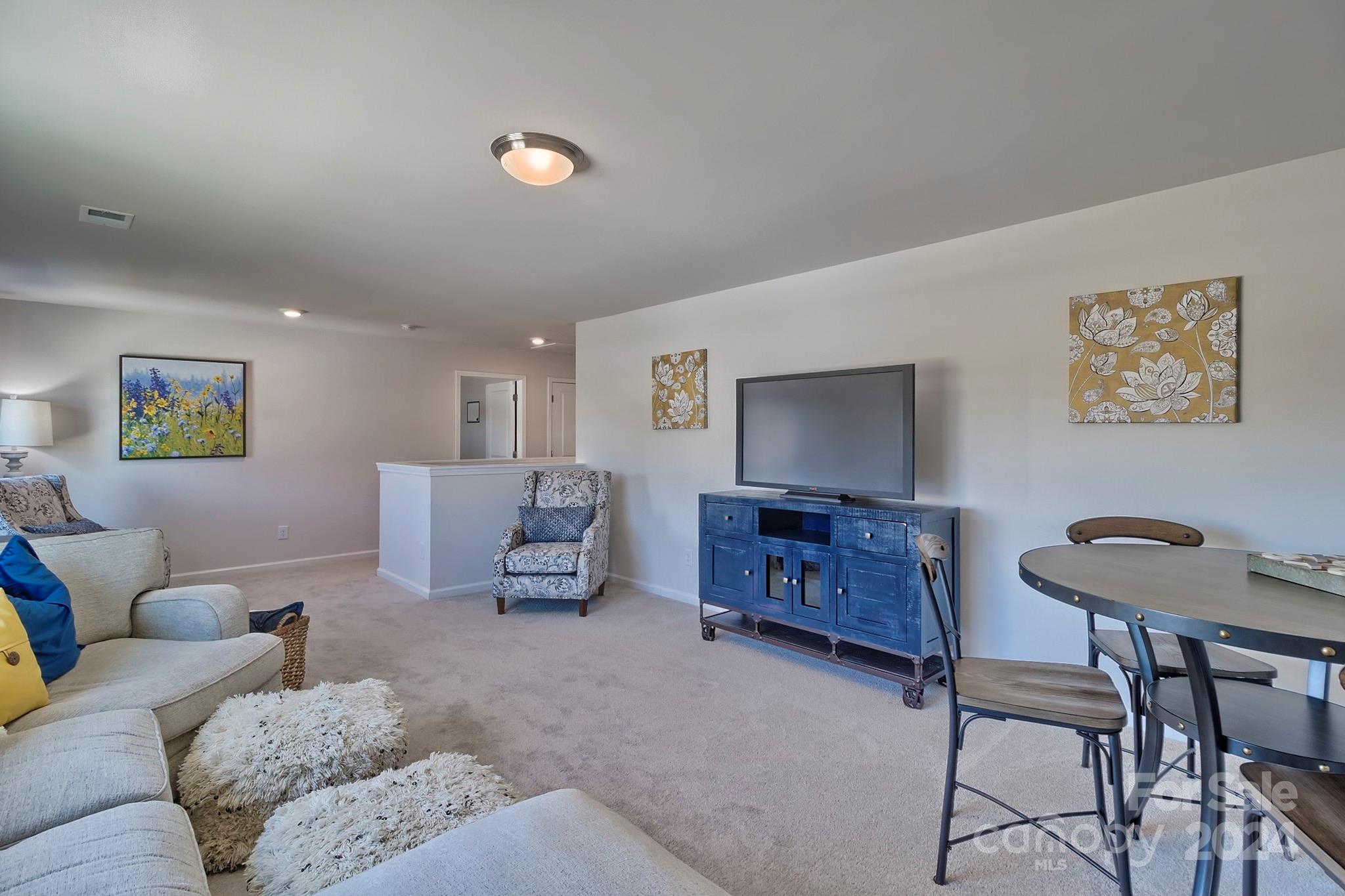 311 Coronado Avenue 62 Property Photo 25
