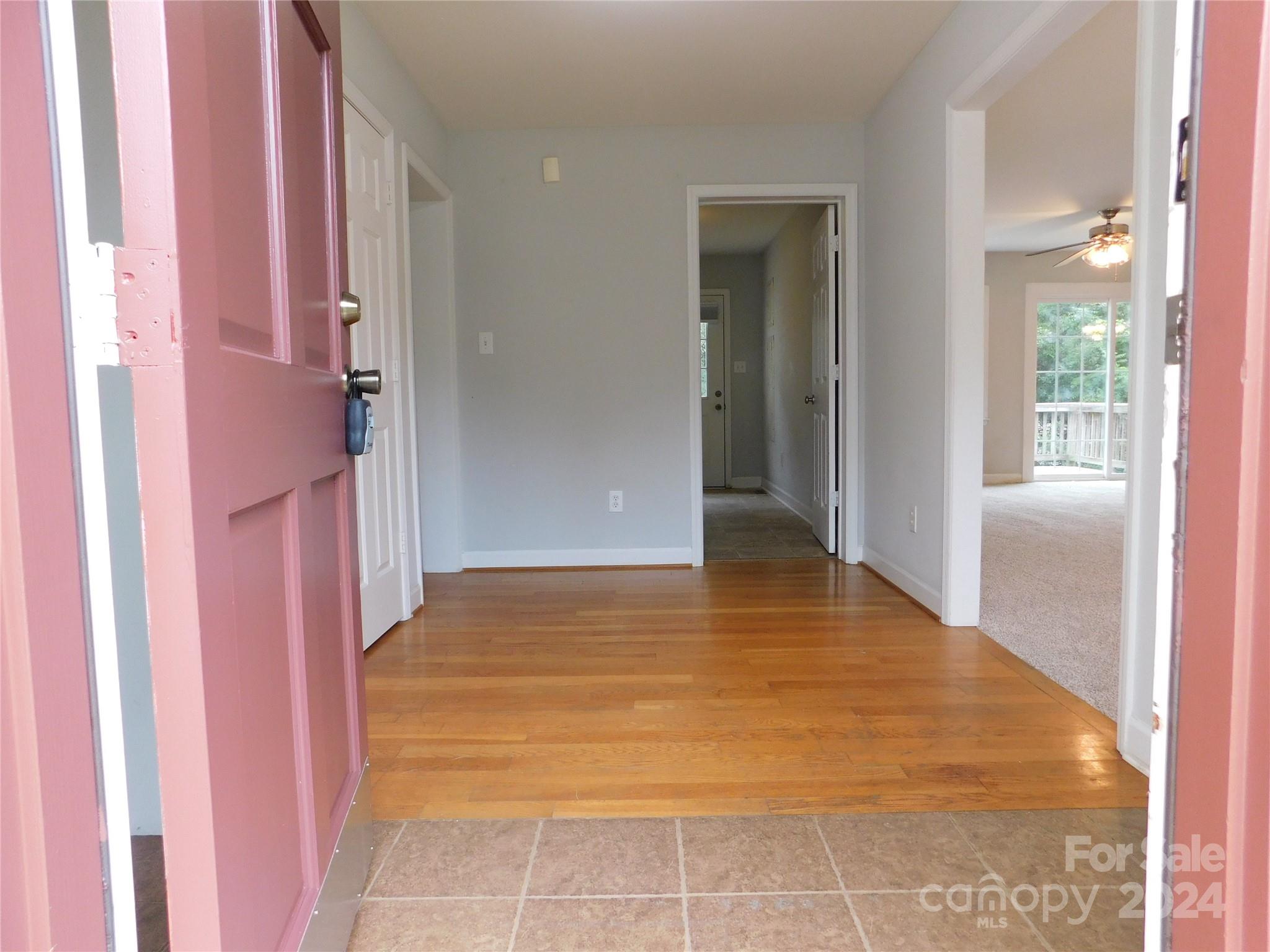 8885 Brandon Circle Property Photo 2
