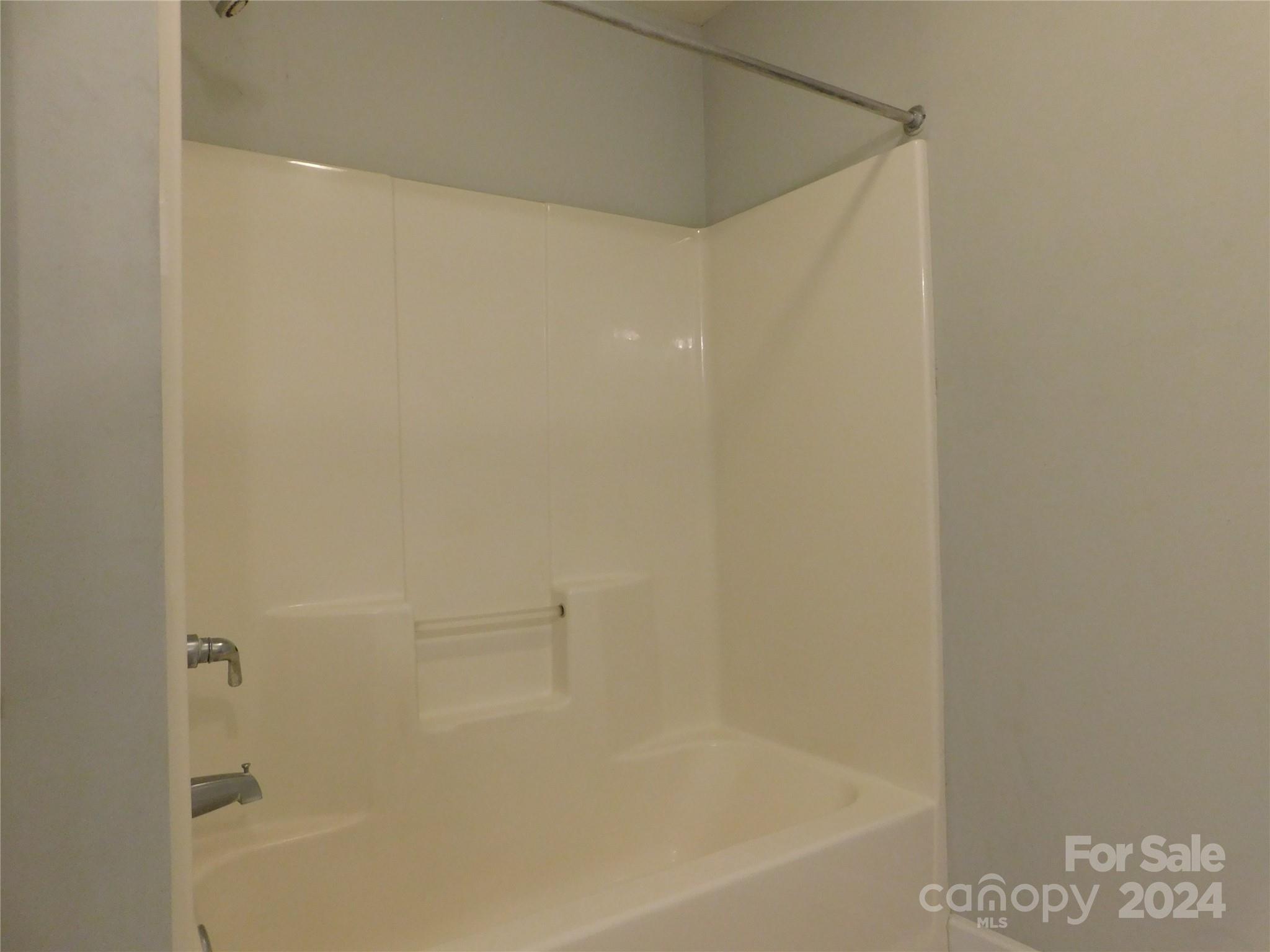 8885 Brandon Circle Property Photo 18