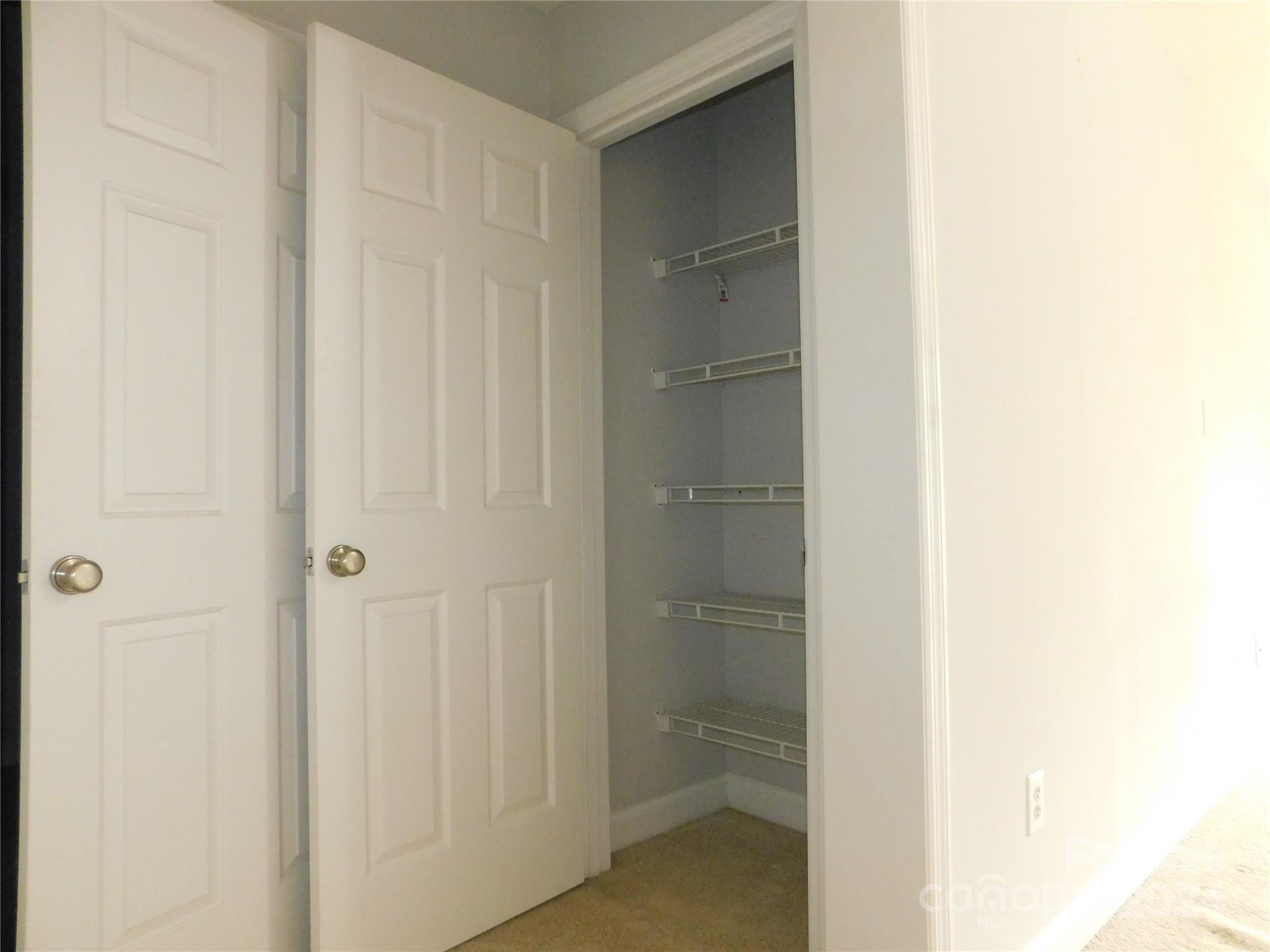 8885 Brandon Circle Property Photo 24