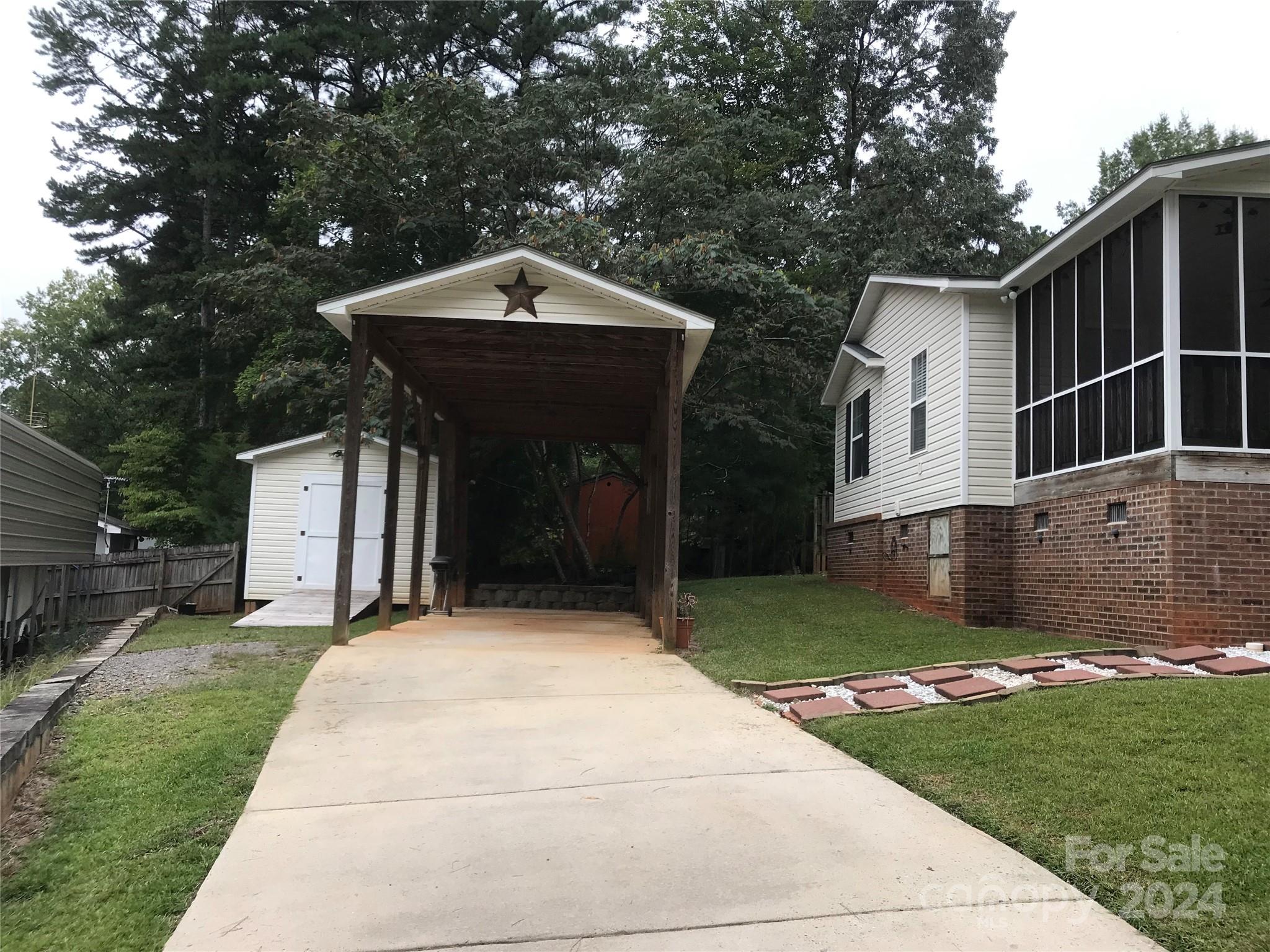 173/175 Landlubber Trail H173/175 Property Photo 4