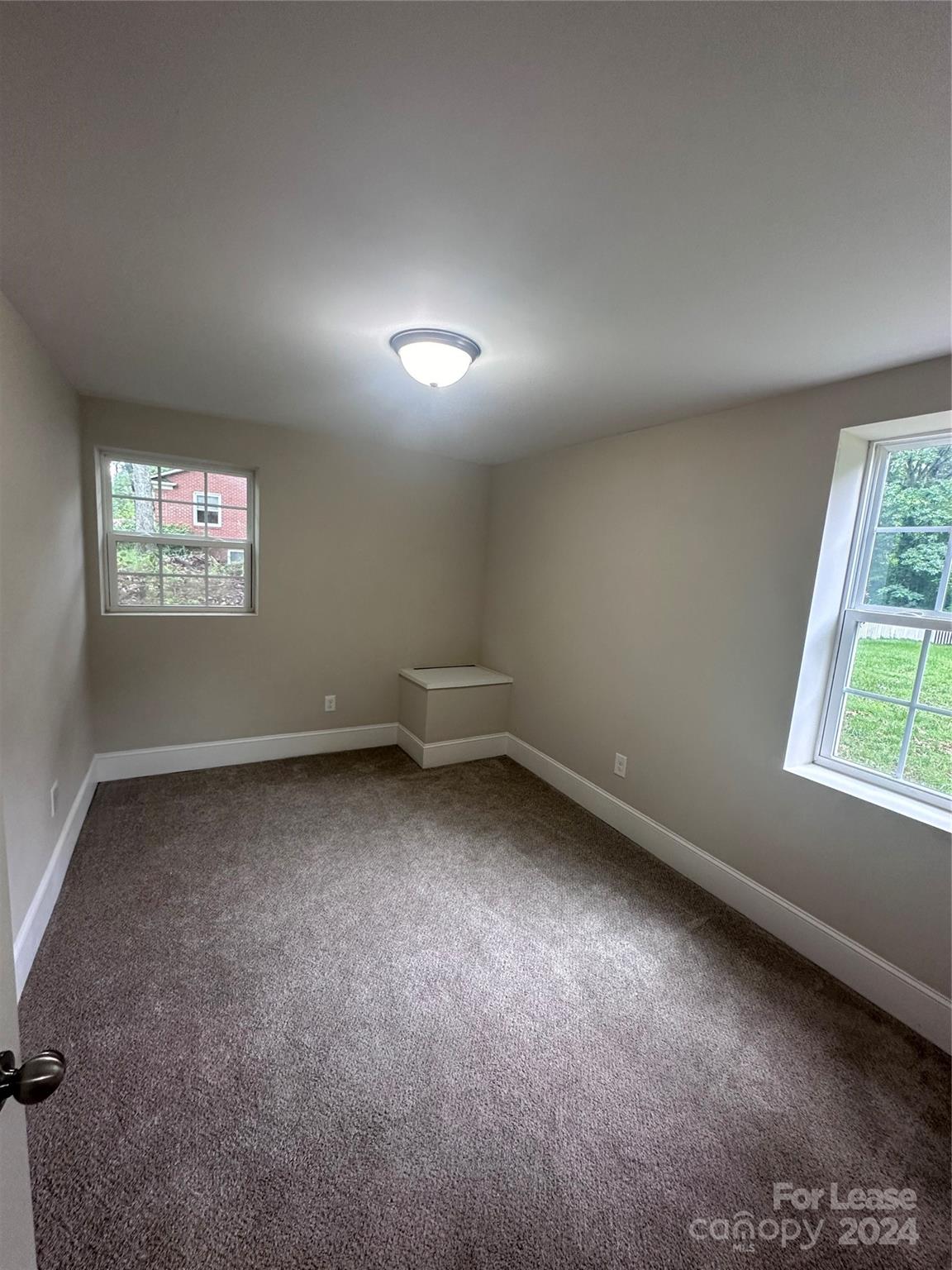 130 Shadow Lane Property Photo 24