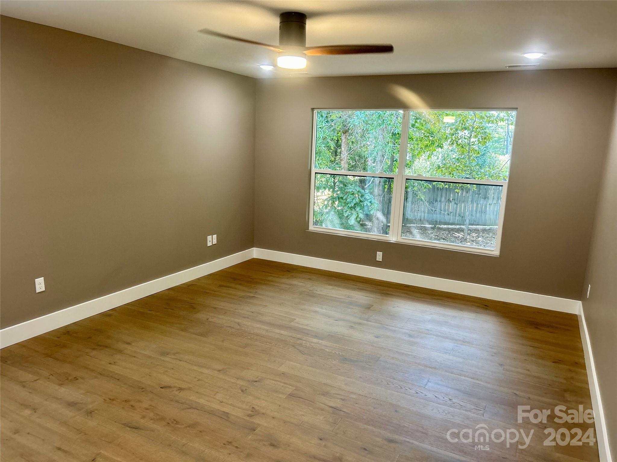 1243 10th Street Place Property Photo 15
