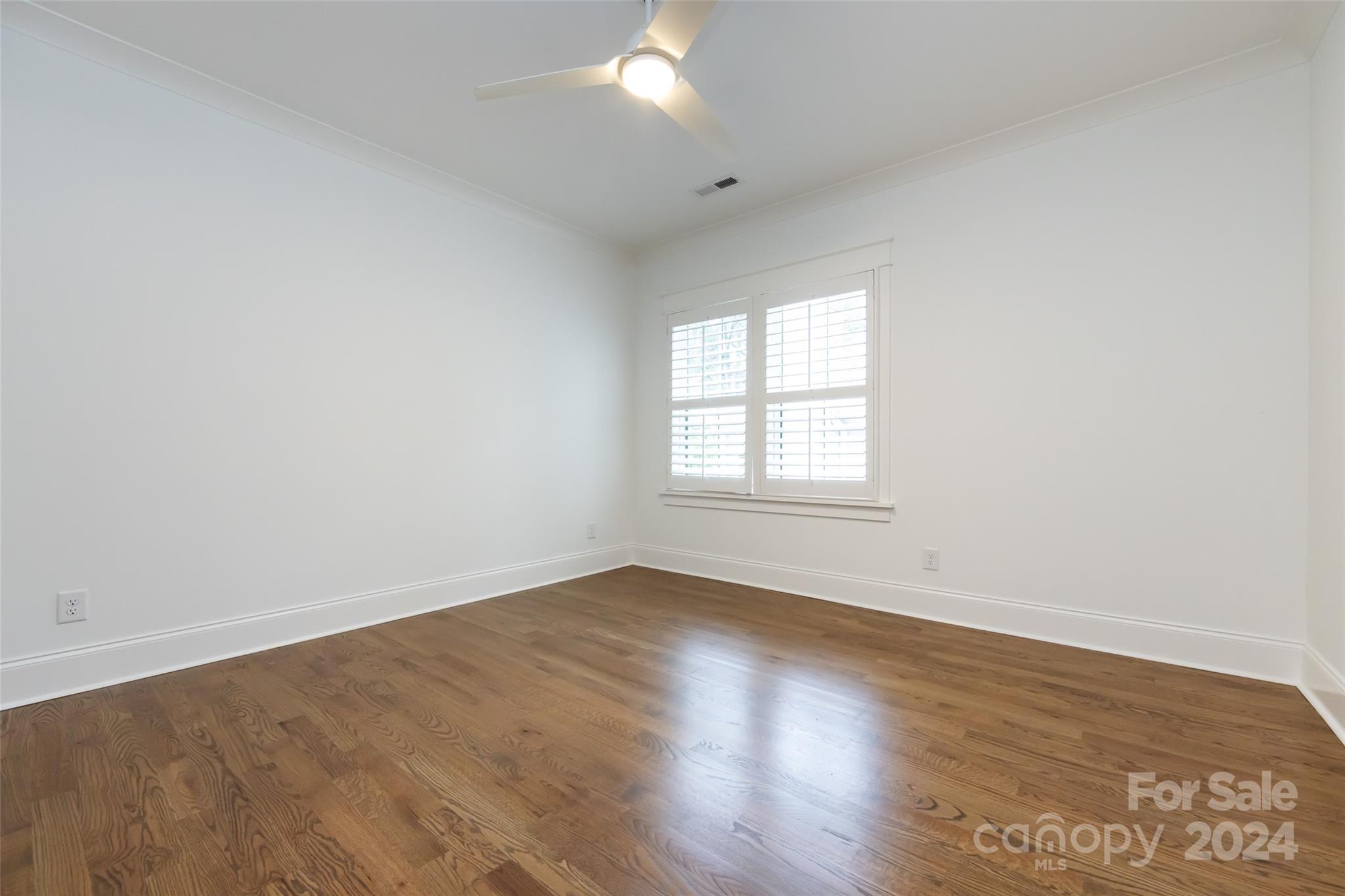 2508 Daniel Street Property Photo 36
