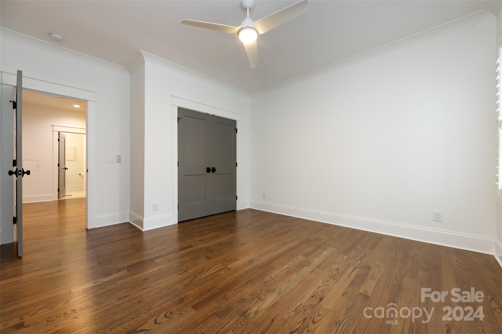 2508 Daniel Street Property Photo 38