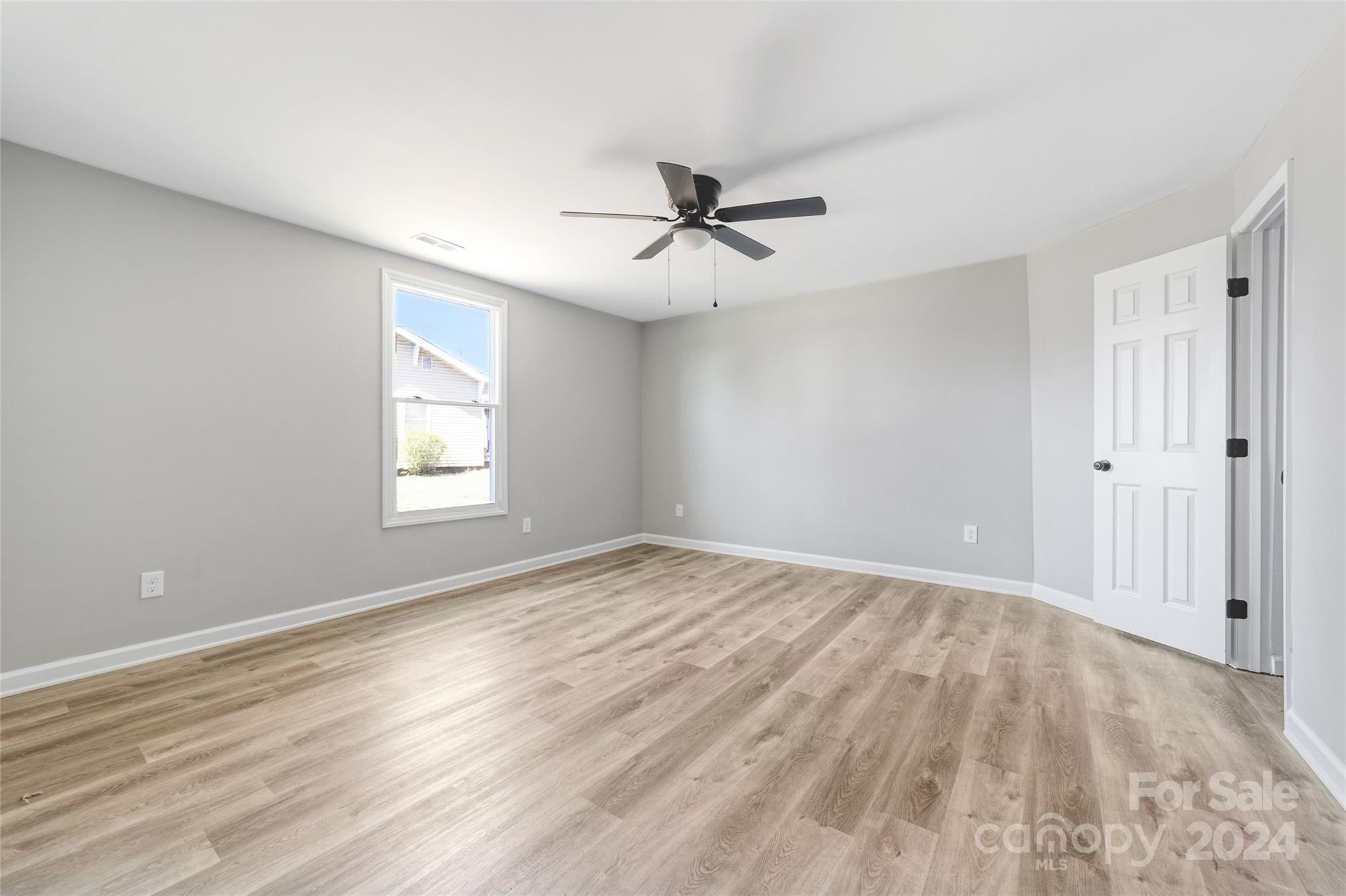 185 17th Street Property Photo 13