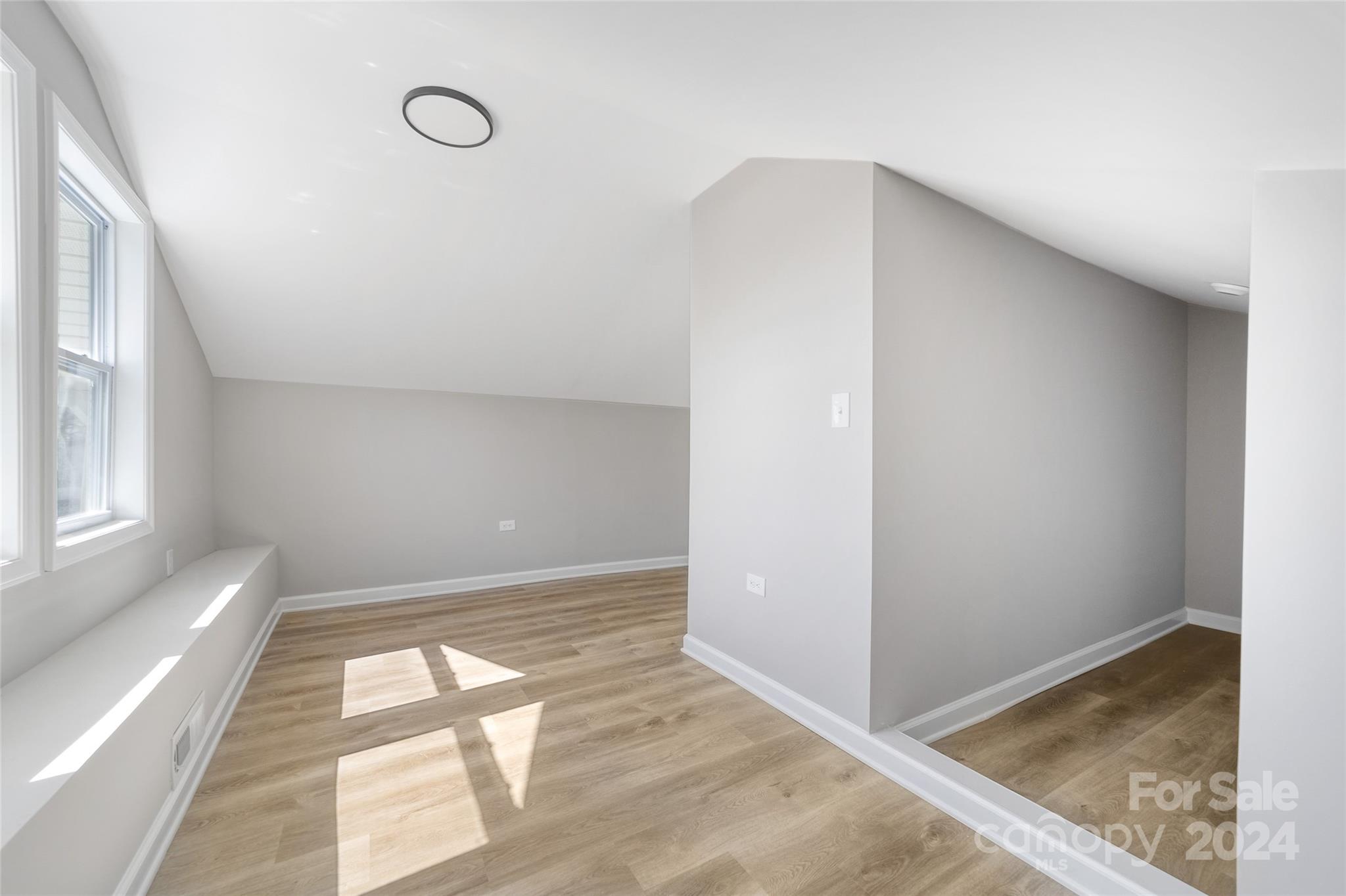 185 17th Street Property Photo 19
