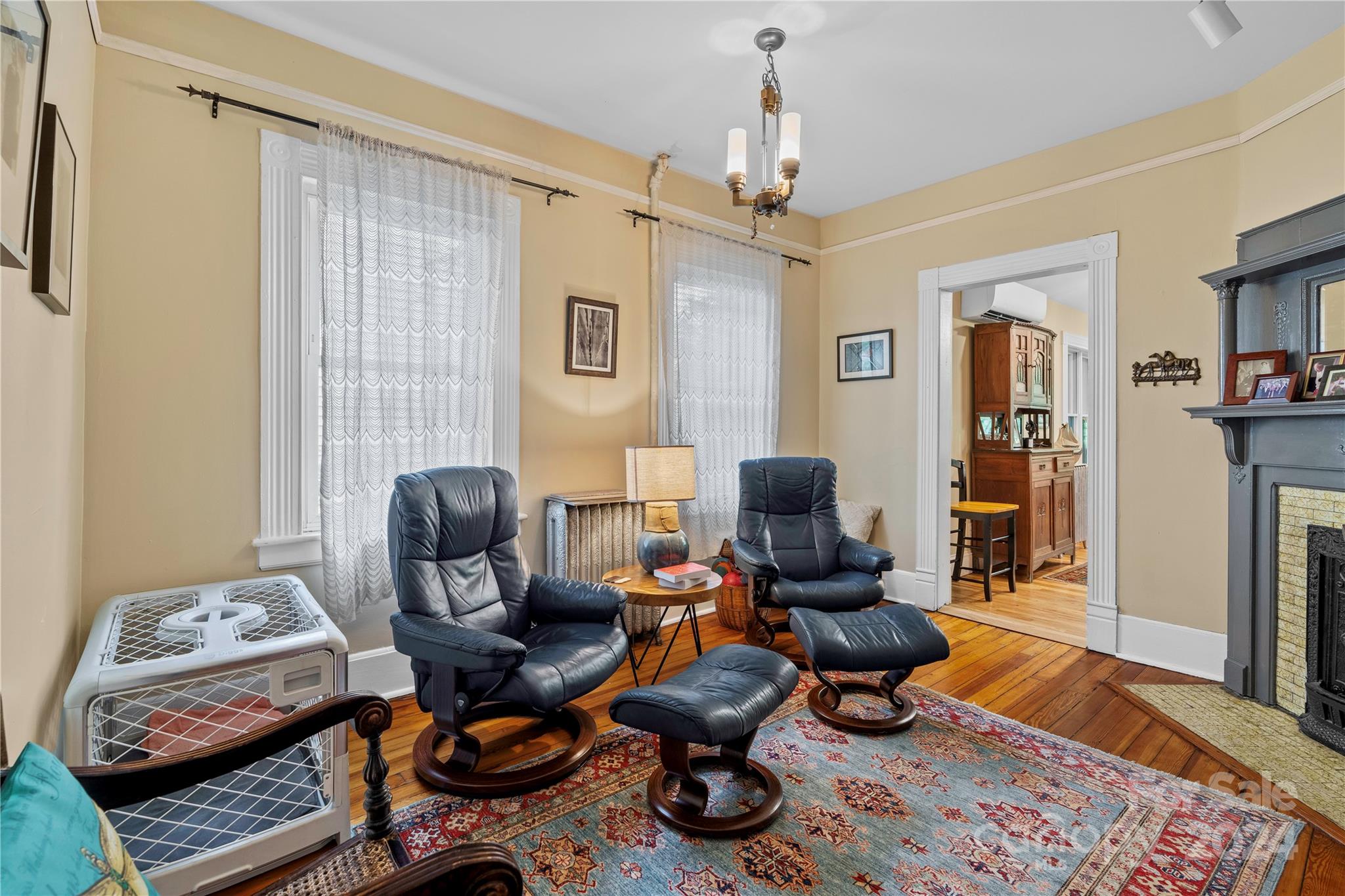 138 S French Broad Avenue Property Photo 15