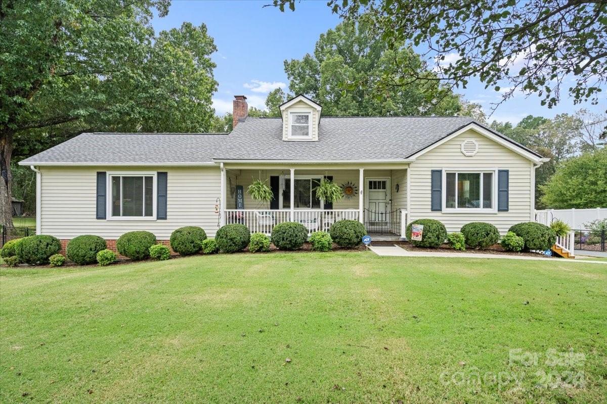 2500 Belmeade Drive Property Photo 2