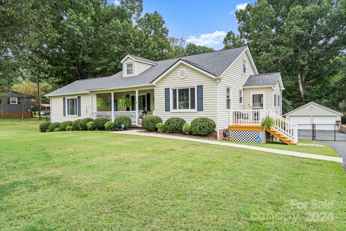 2500 Belmeade Drive Property Photo 3