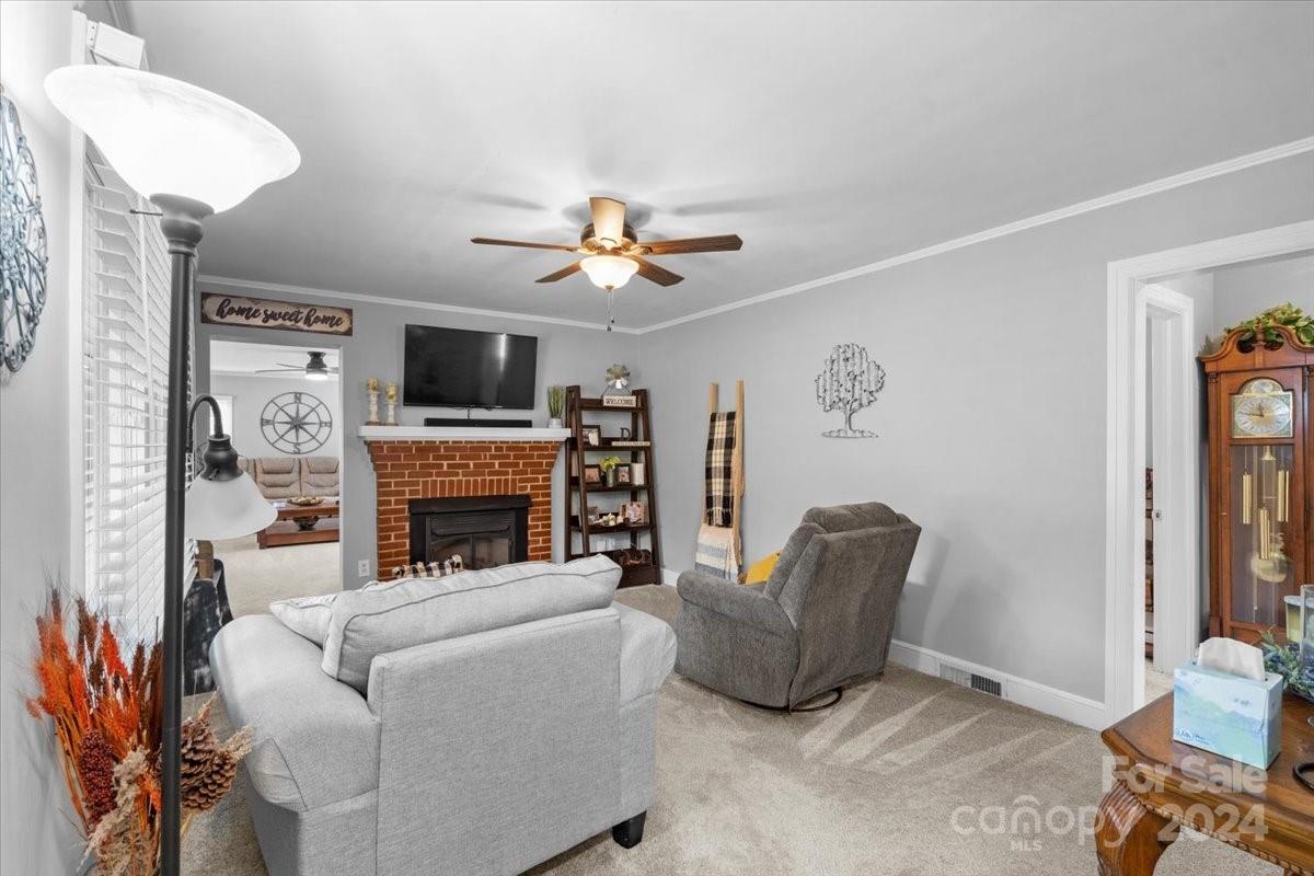 2500 Belmeade Drive Property Photo 7