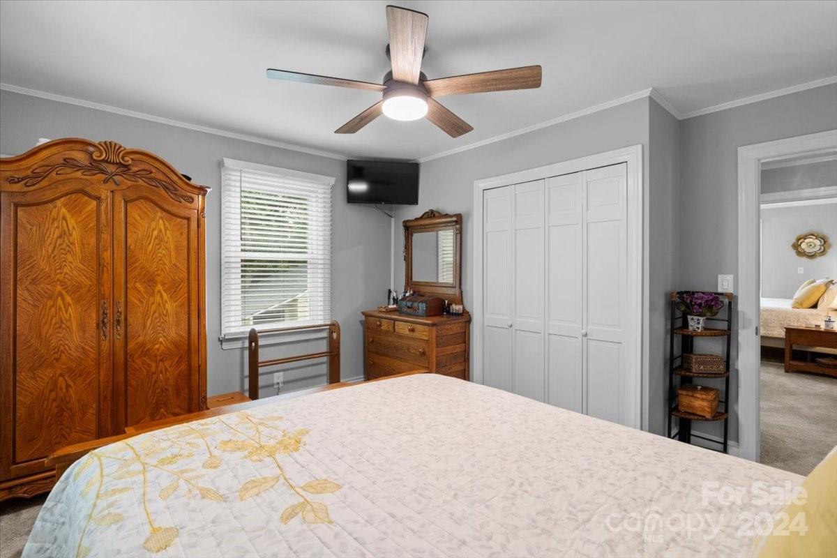 2500 Belmeade Drive Property Photo 24