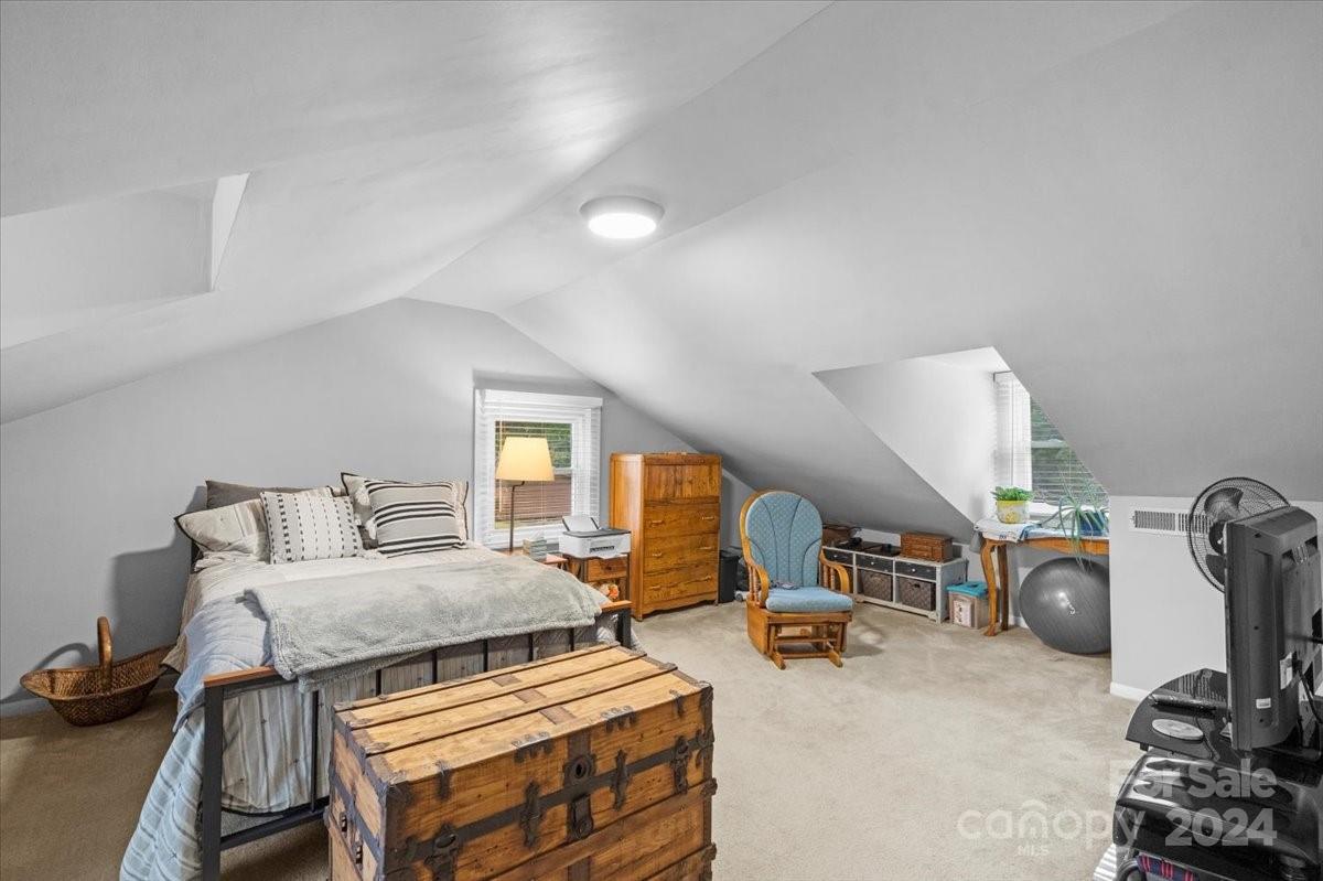 2500 Belmeade Drive Property Photo 28