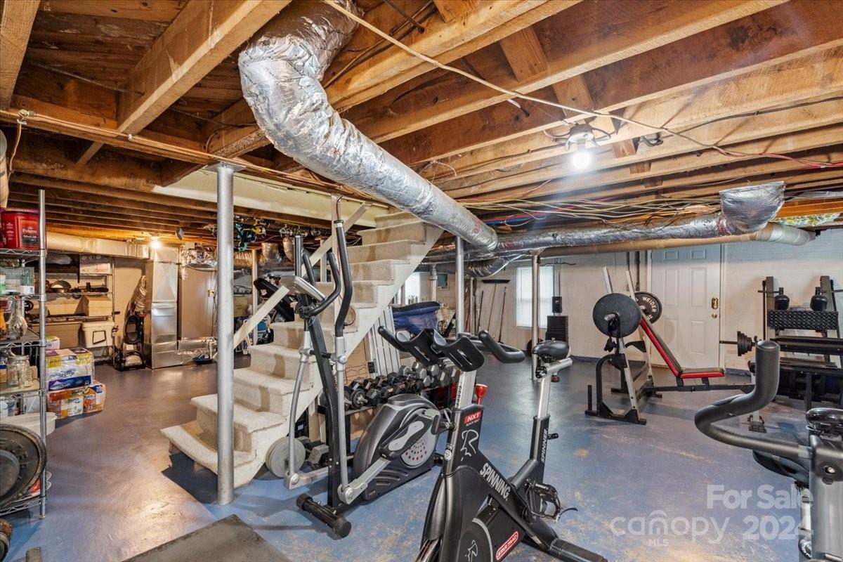2500 Belmeade Drive Property Photo 36