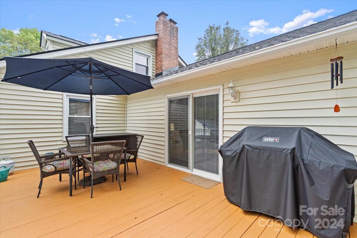 2500 Belmeade Drive Property Photo 38